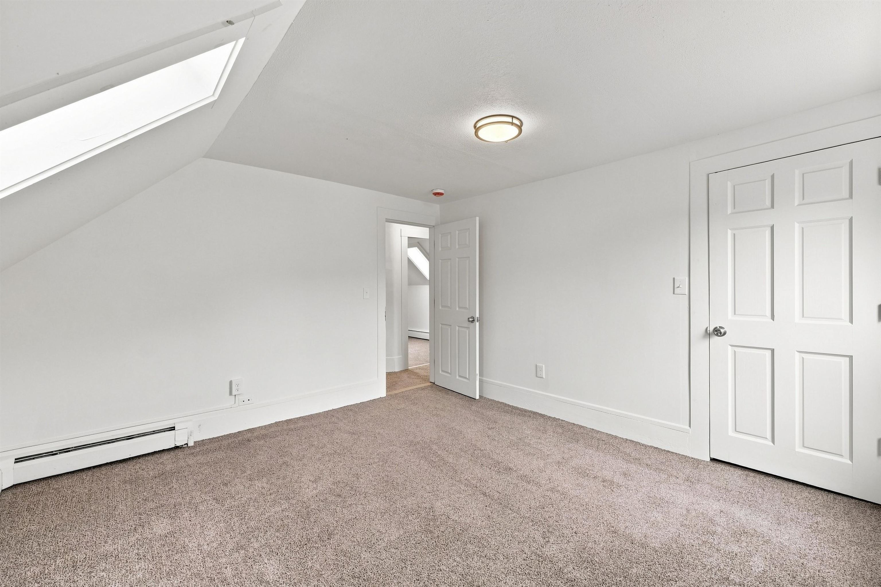 128 Marlboro Street Property Photo 33