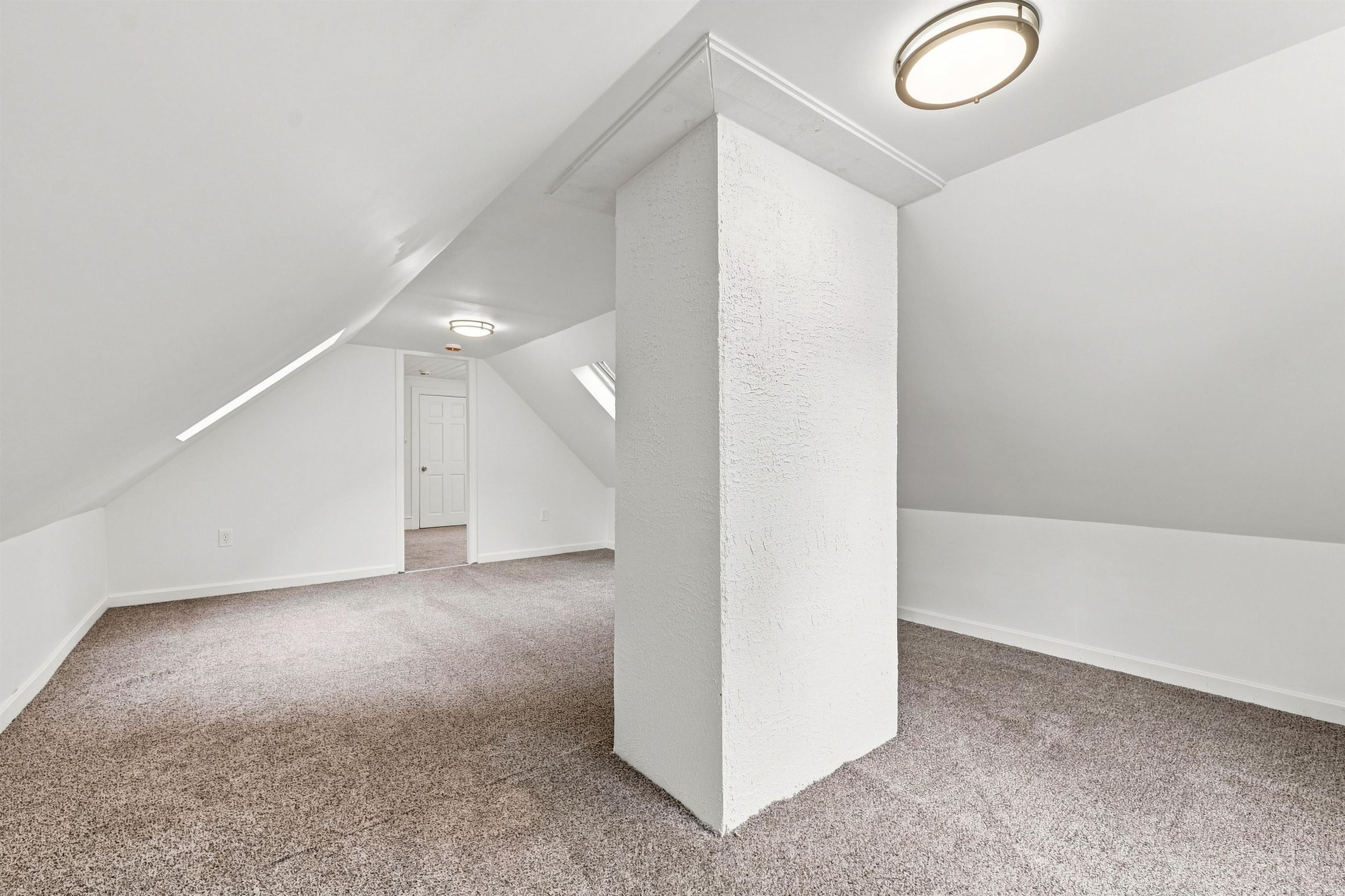 128 Marlboro Street Property Photo 41