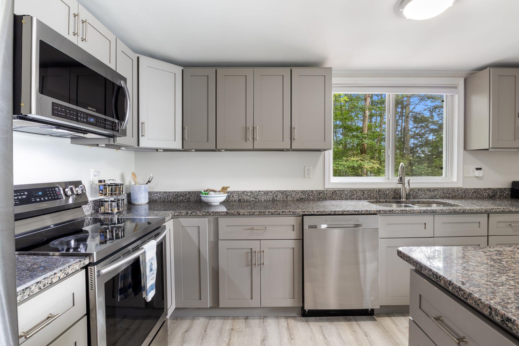162 Varney Road Property Photo 12