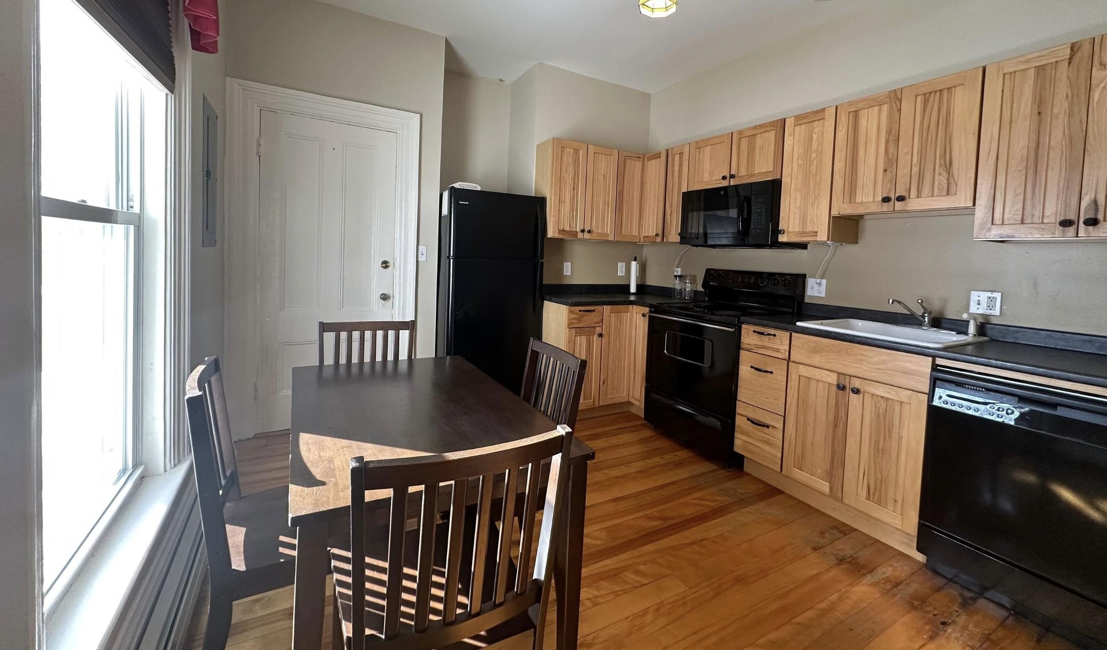313 Bridge Street Property Photo 6