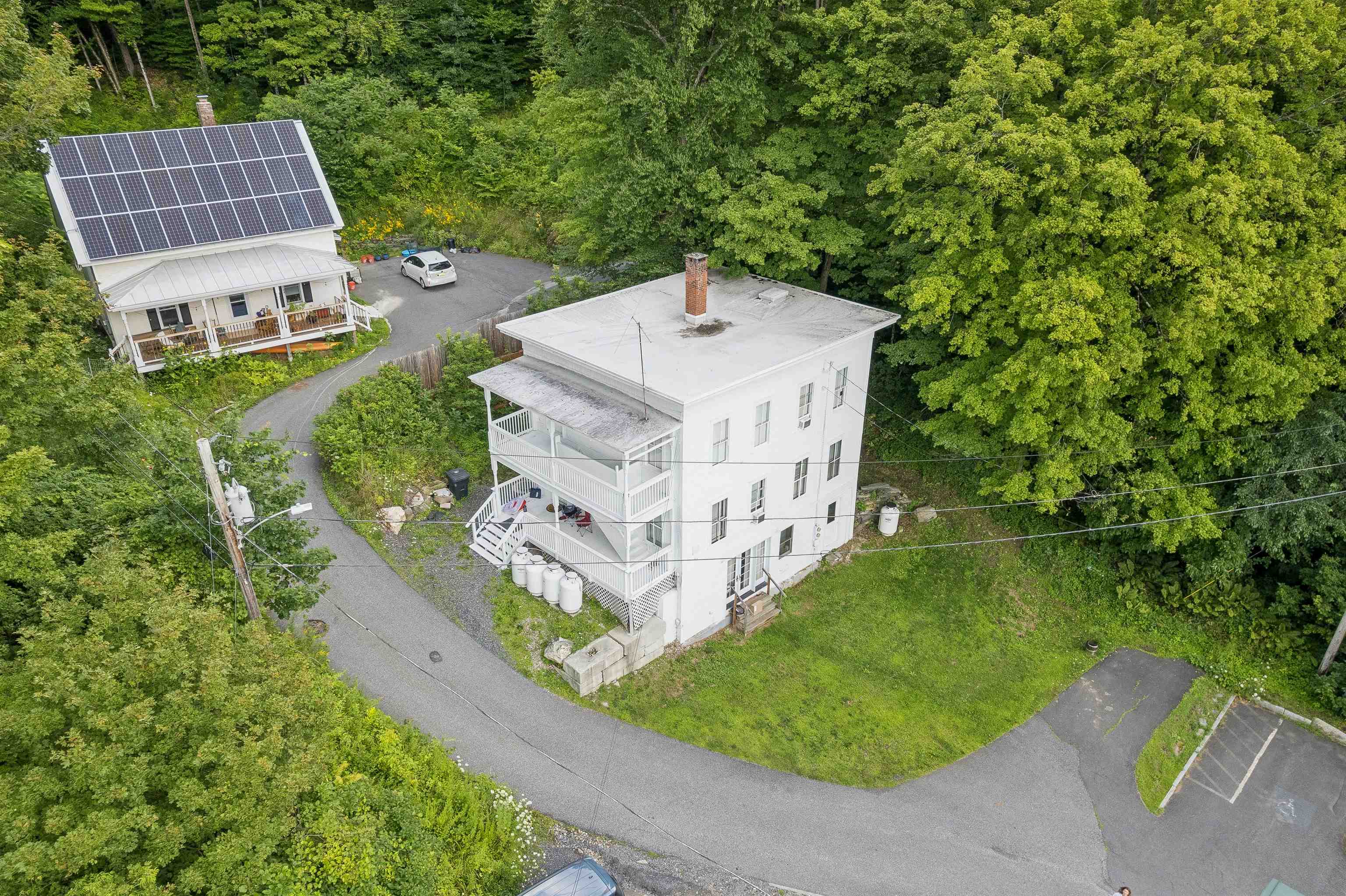 30 Densmore Drive Property Photo 5