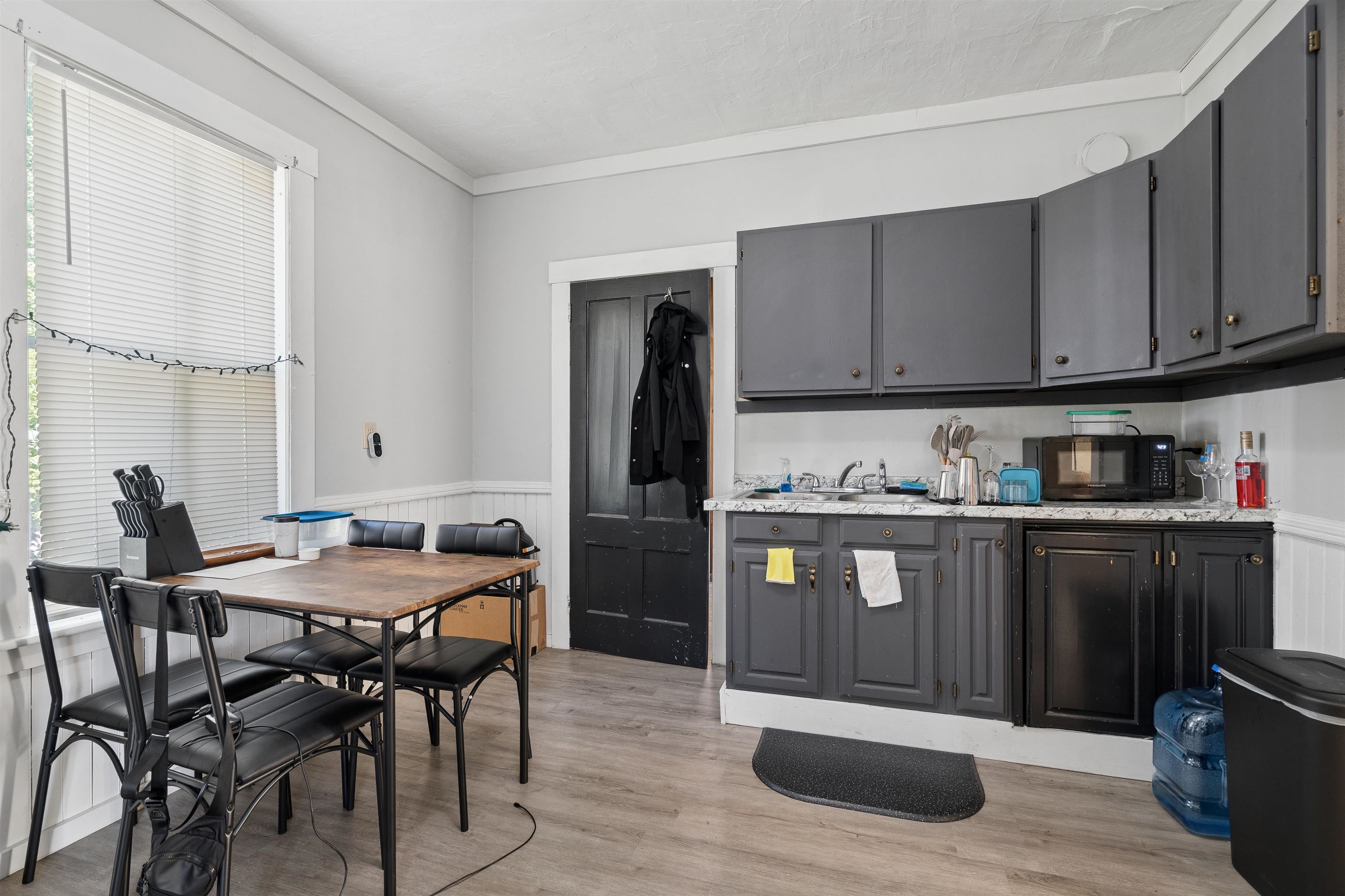 30 Densmore Drive Property Photo 32