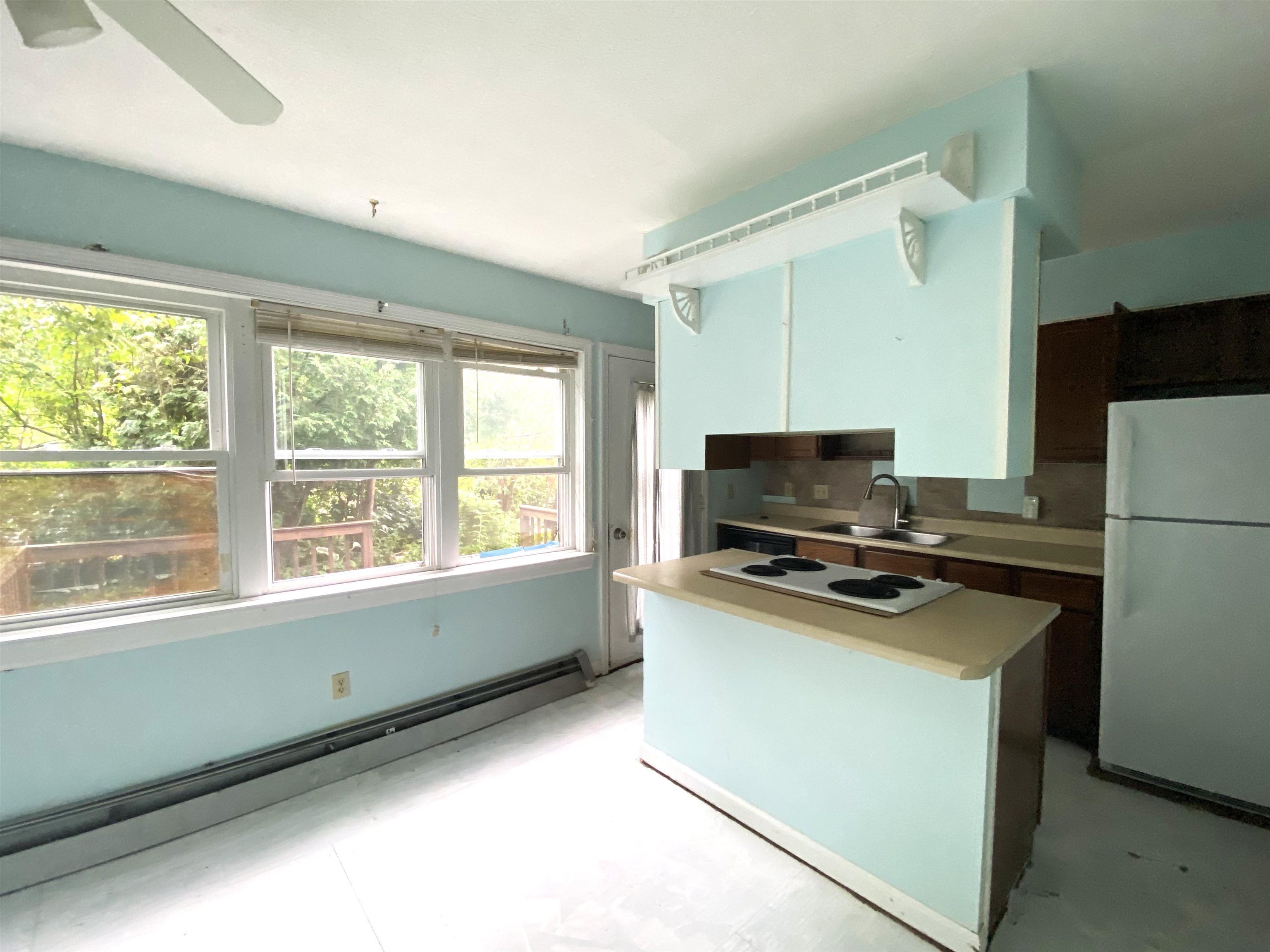 3 Woodbridge Lane Property Photo 4
