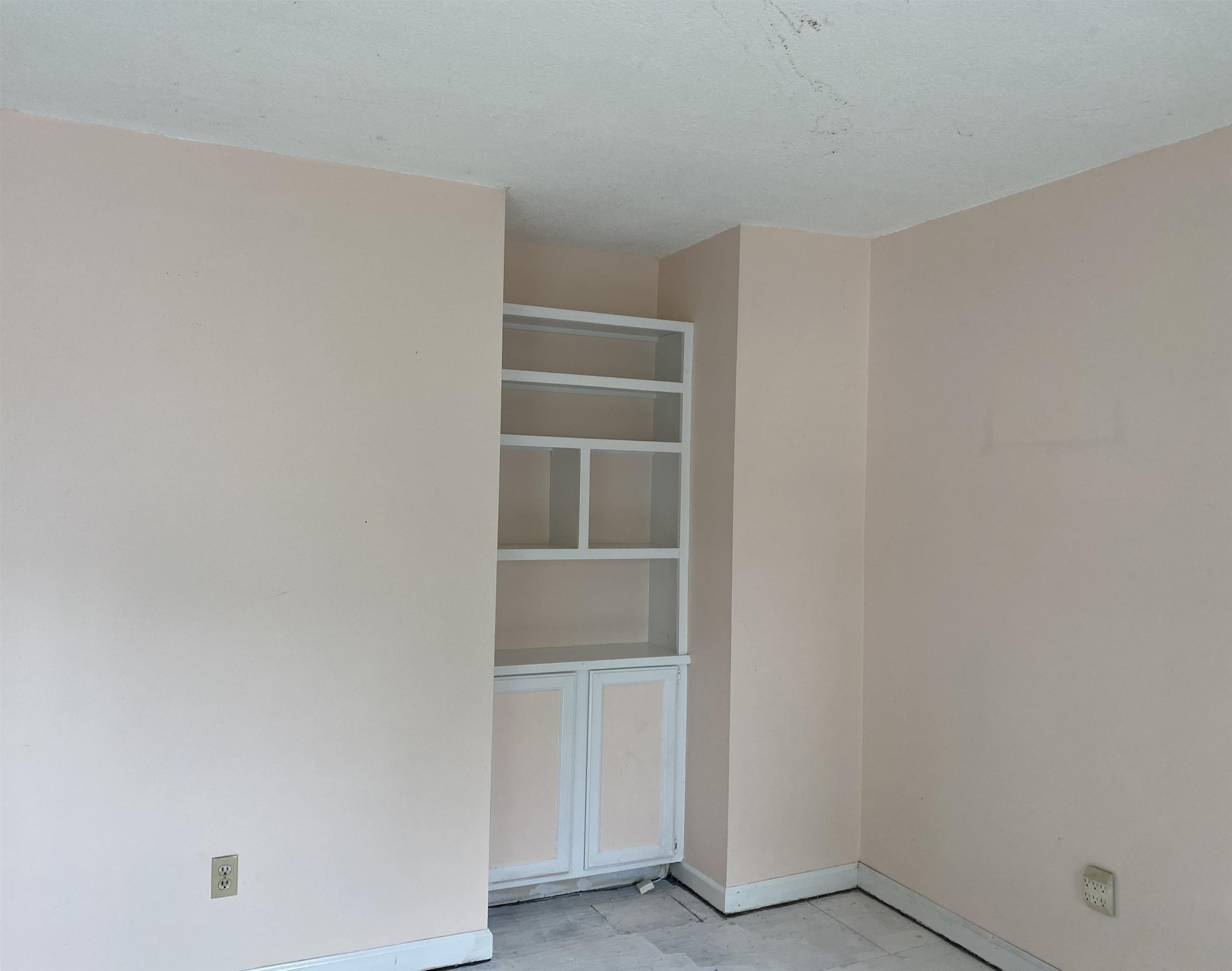 3 Woodbridge Lane Property Photo 6