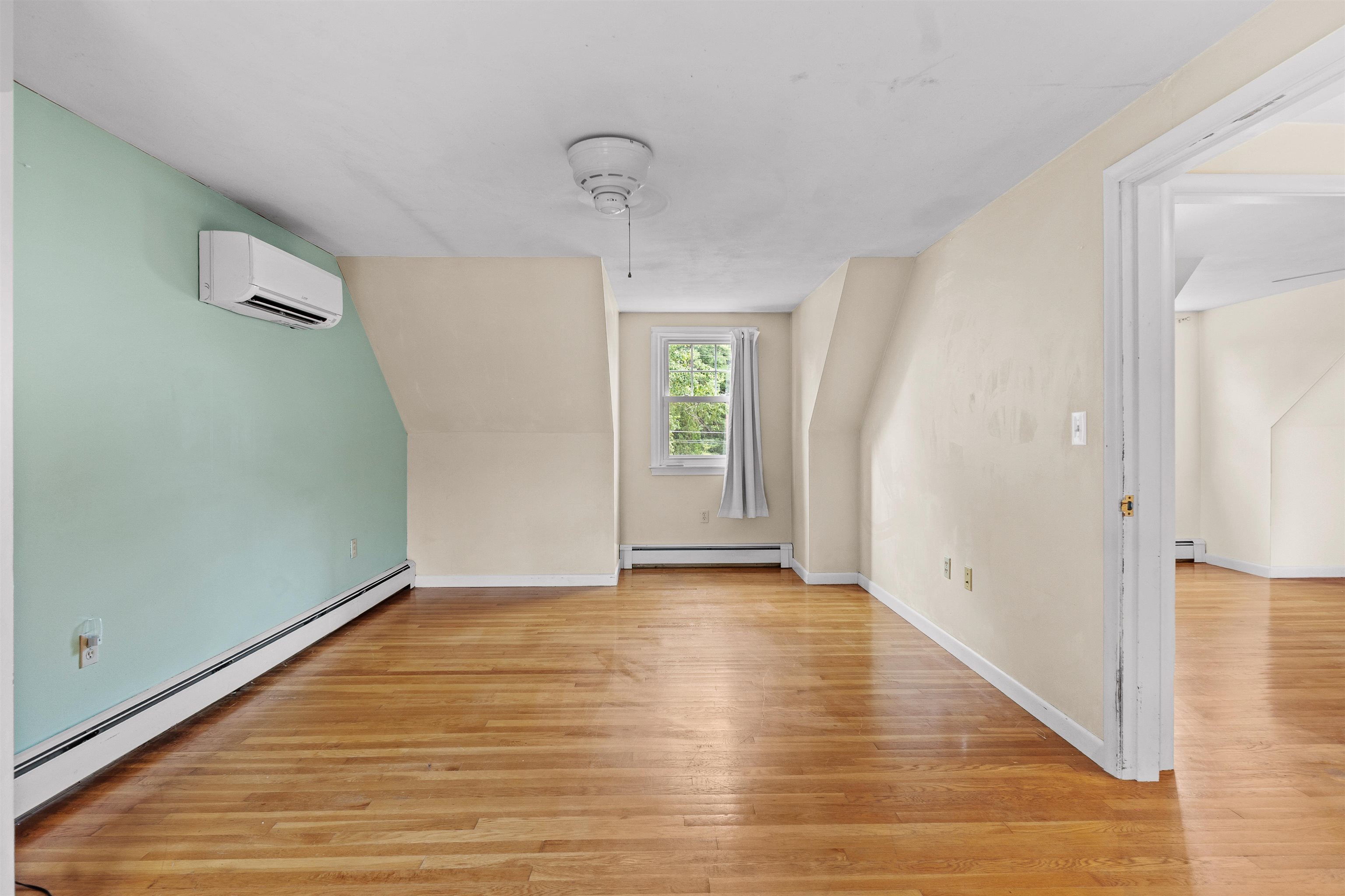 26 Lois Street Property Photo 21