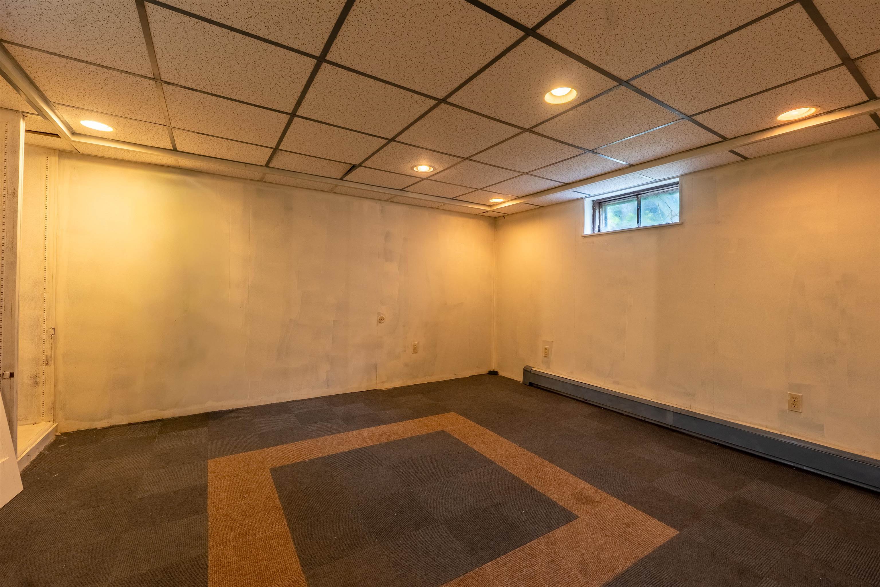 26 Lois Street Property Photo 29