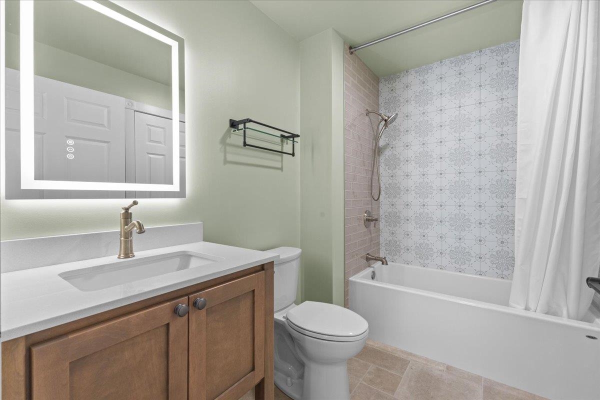 331 Bittersweet Circle Property Photo 27