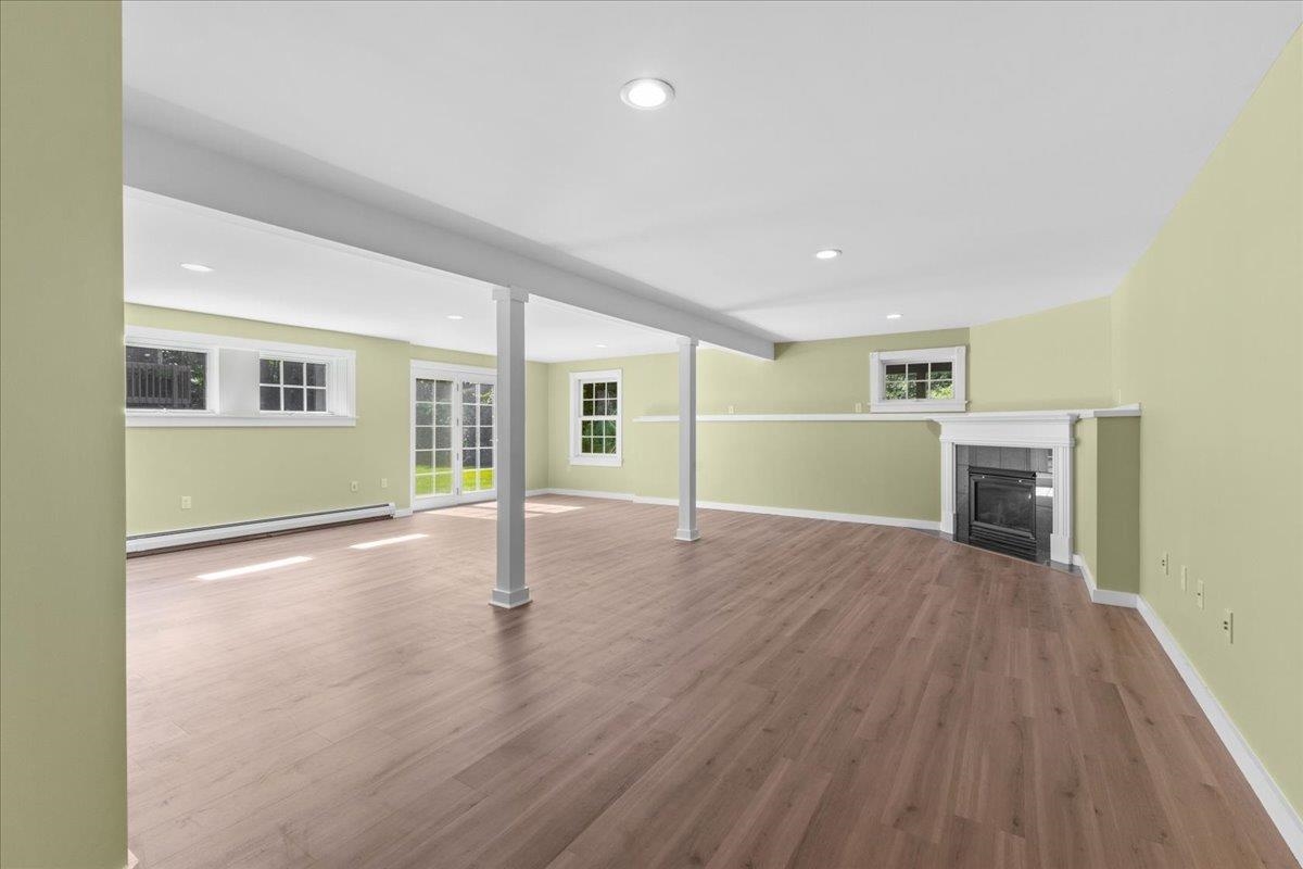 331 Bittersweet Circle Property Photo 32