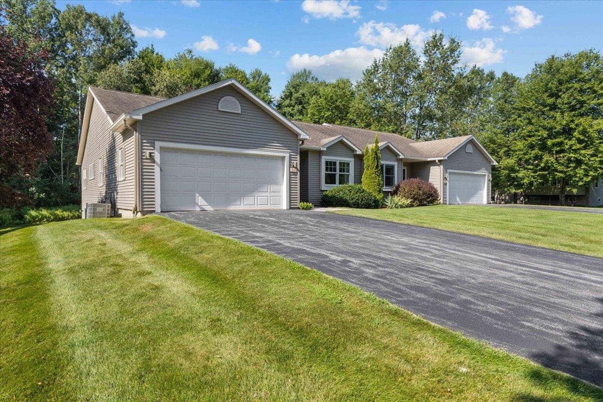 331 Bittersweet Circle Property Photo 39