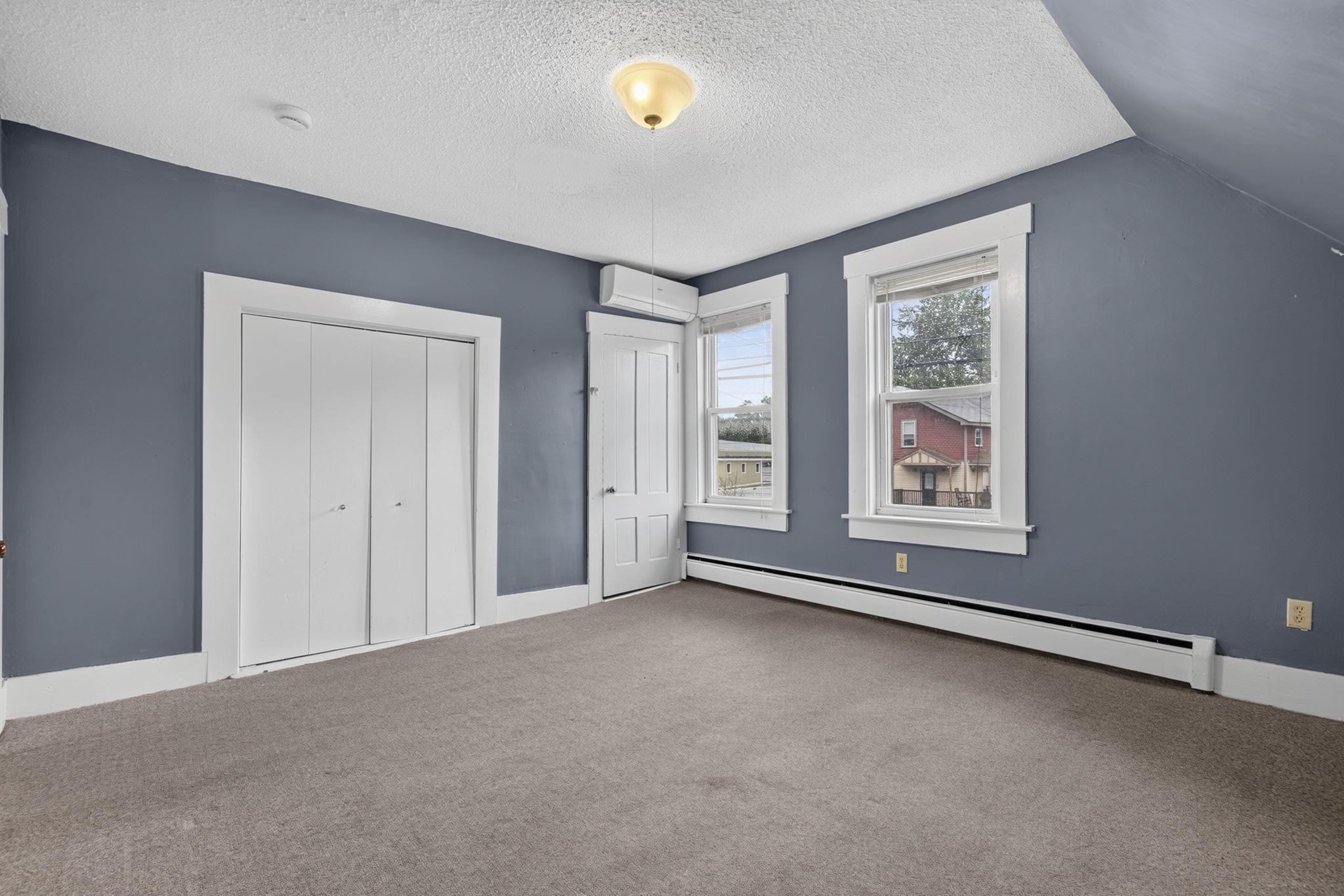 106 West Broadway Property Photo 27