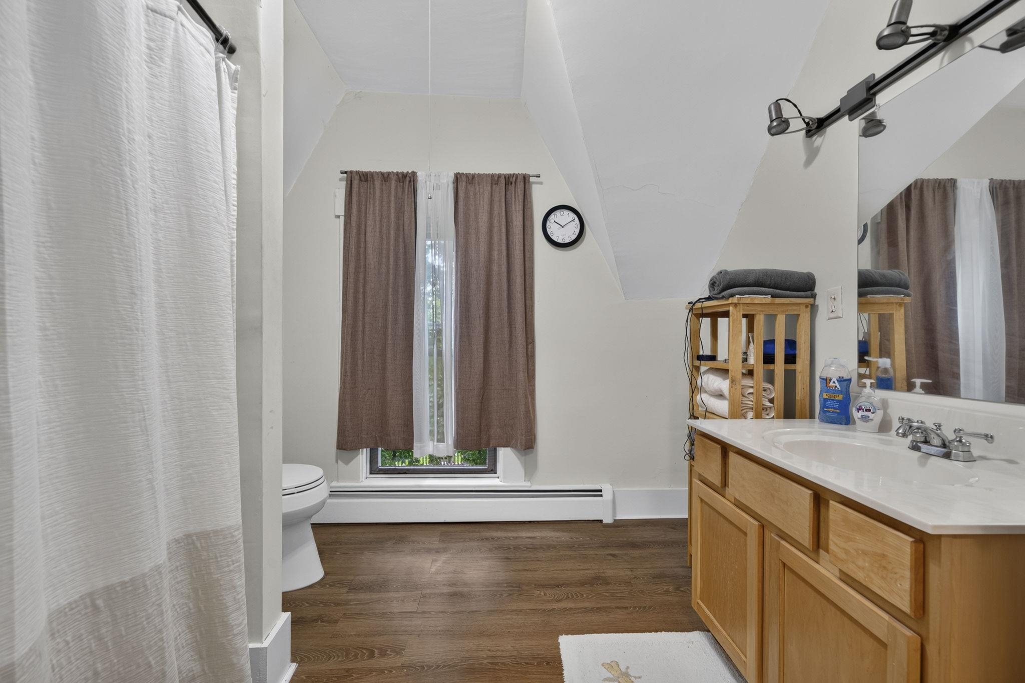 106 West Broadway Property Photo 34