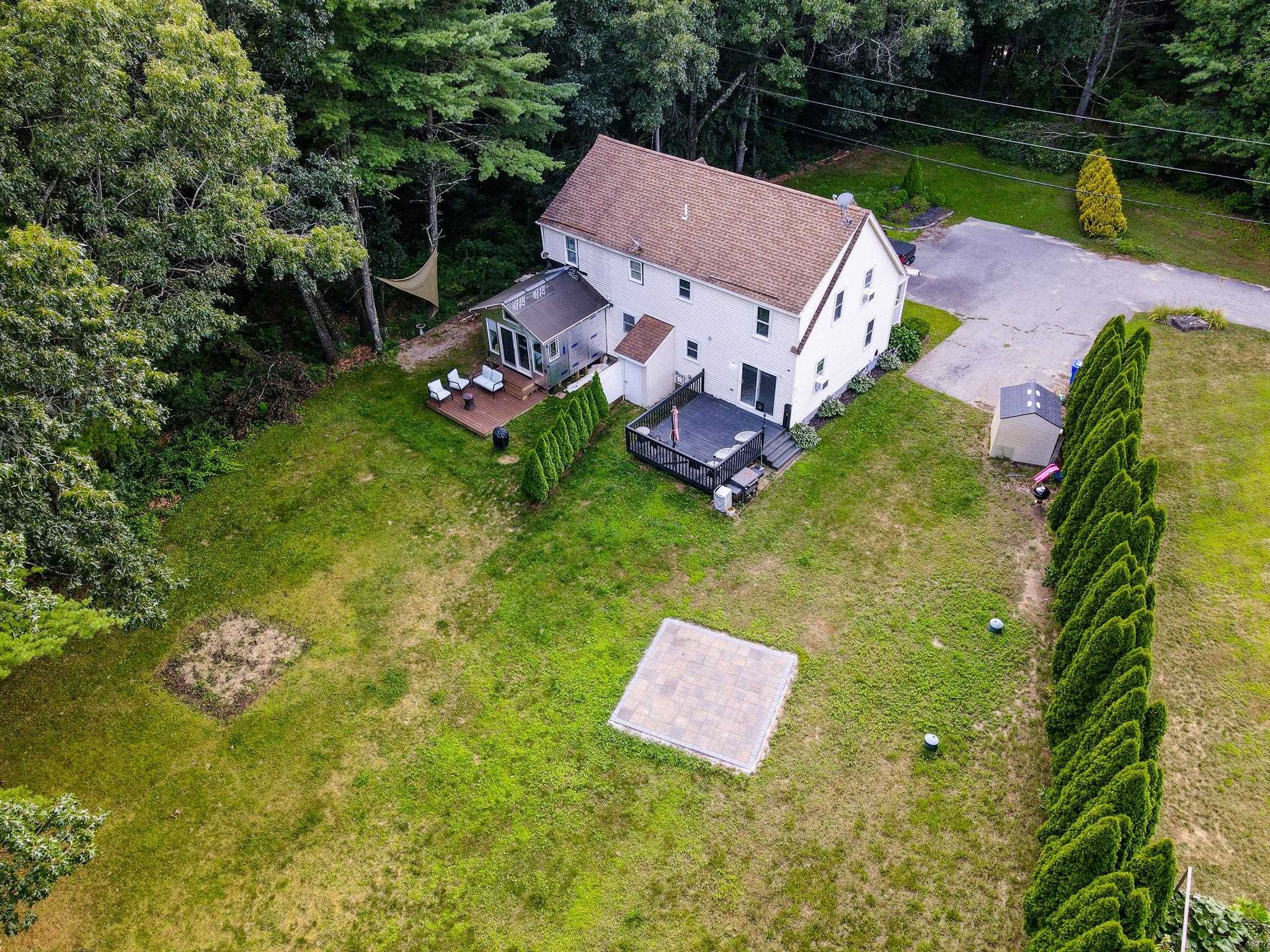 22 River Road Property Photo 32