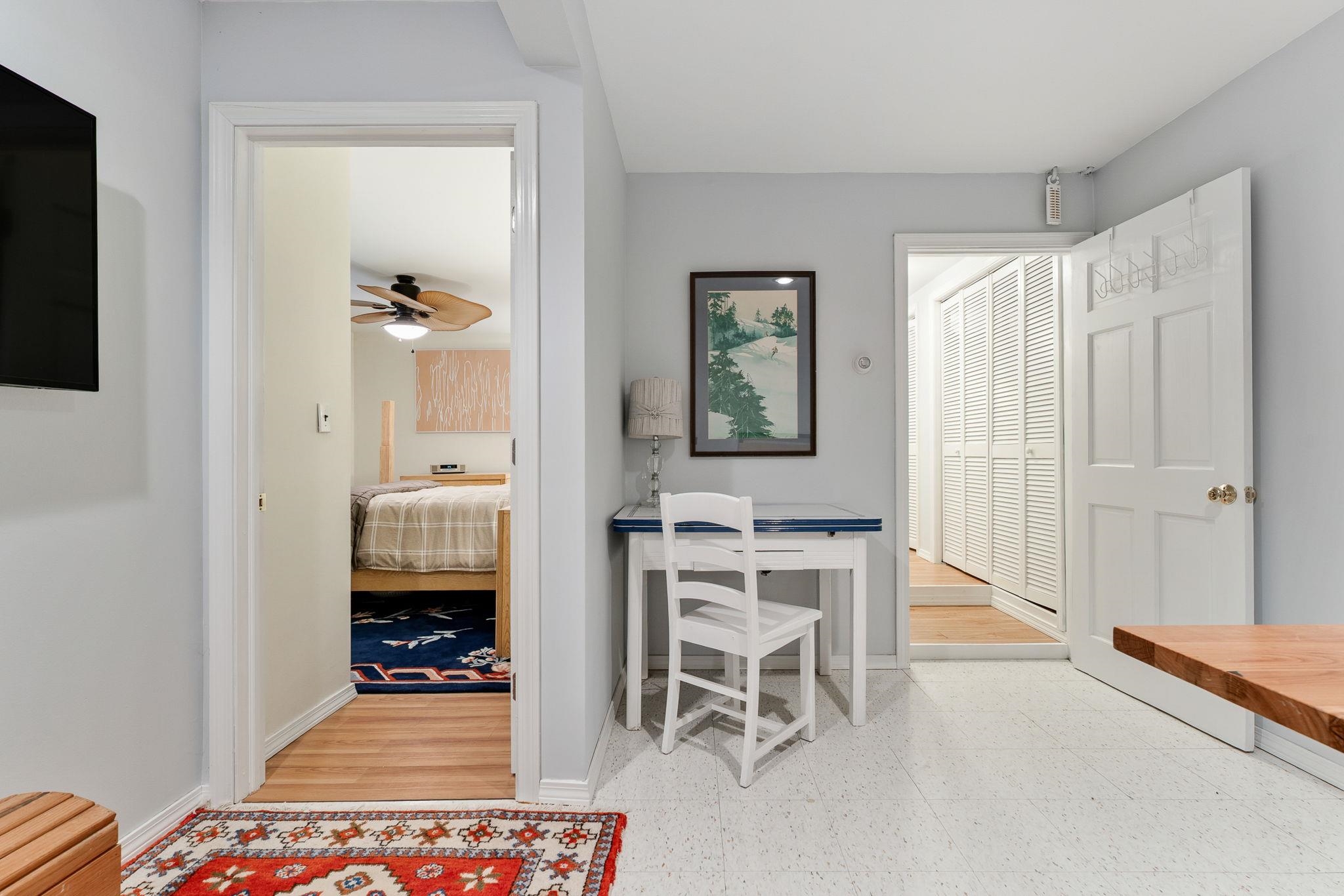 2082 Pucker Street Property Photo 10