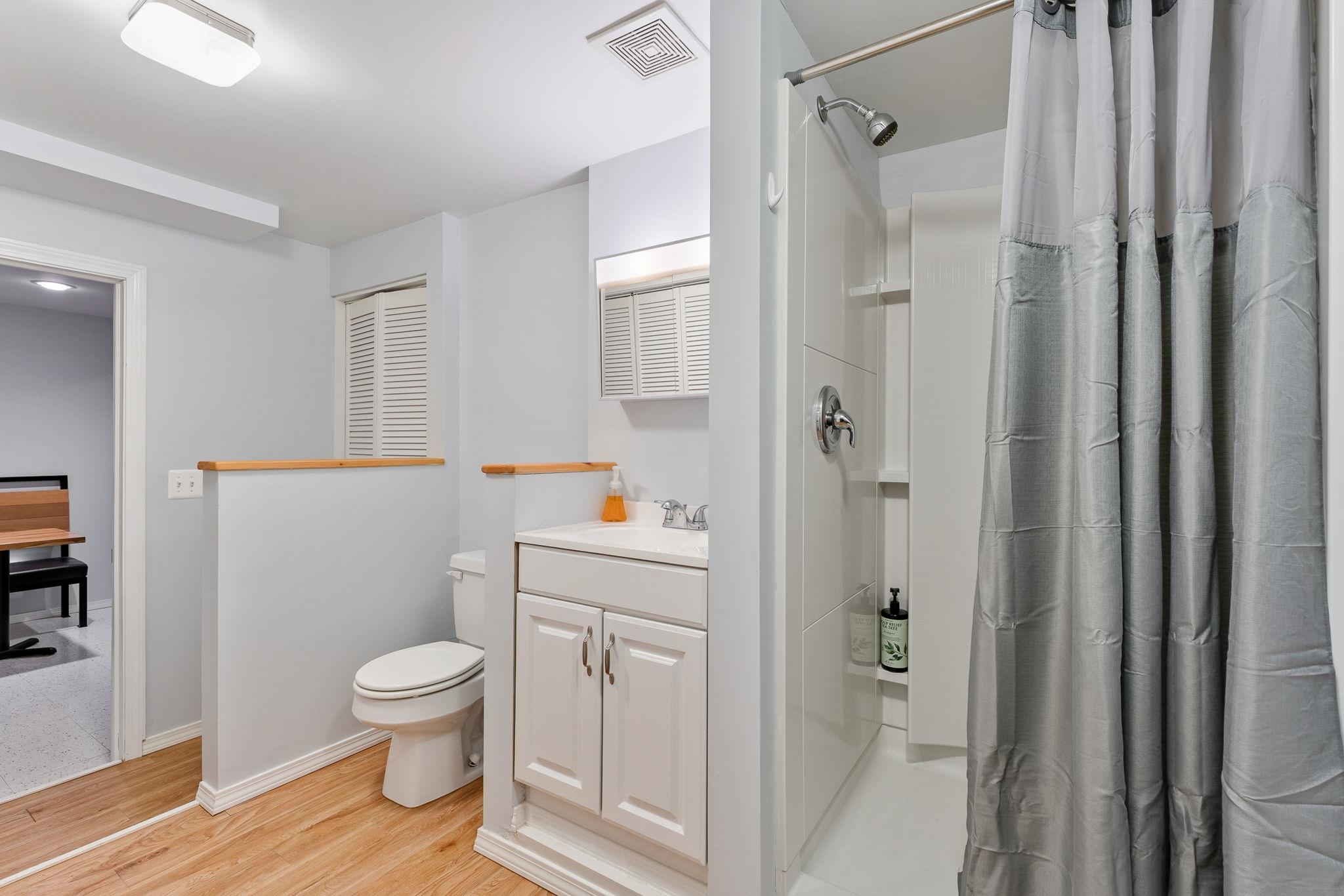 2082 Pucker Street Property Photo 15