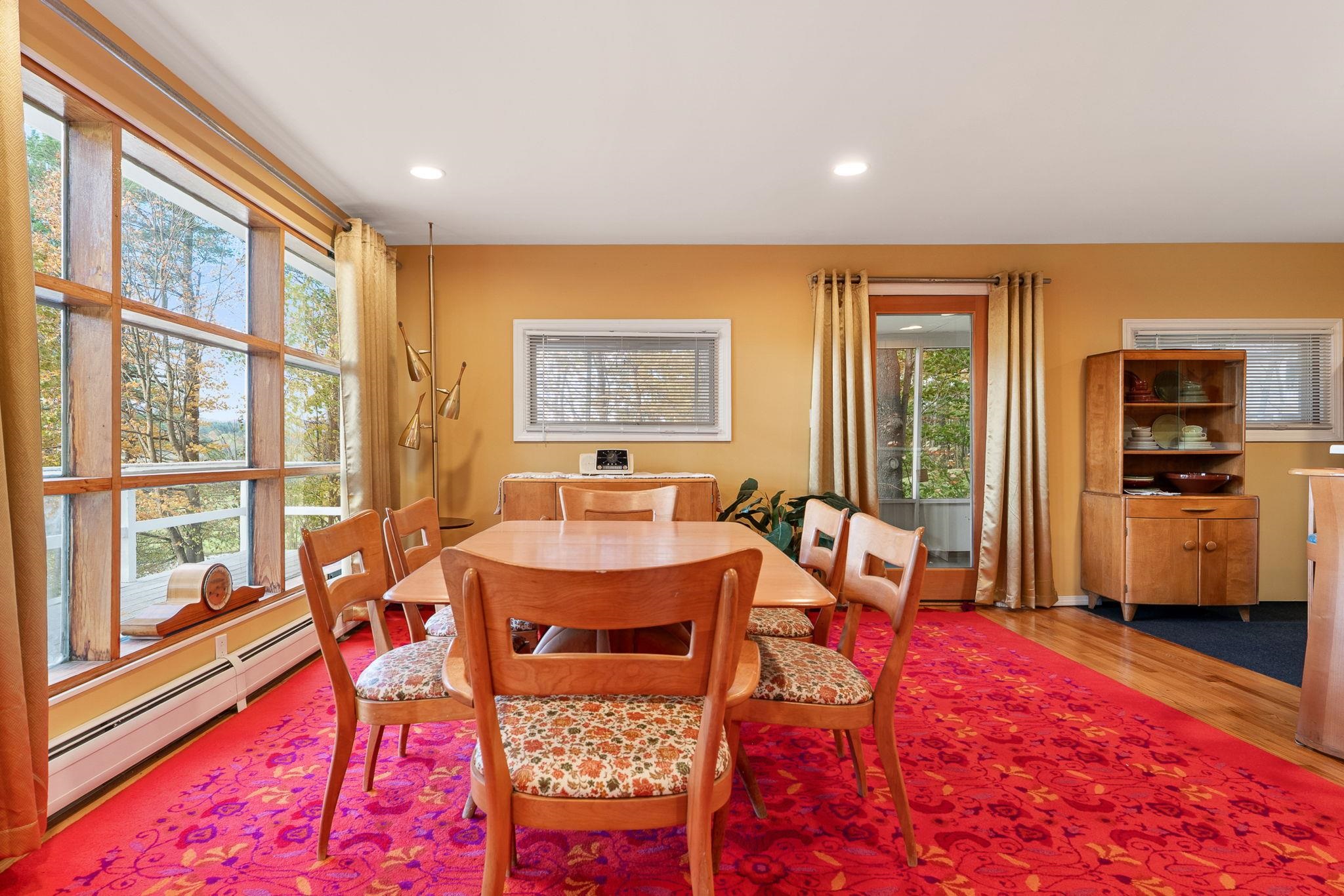 2082 Pucker Street Property Photo 45