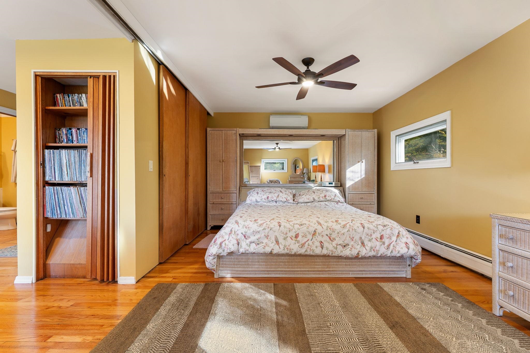 2082 Pucker Street Property Photo 49