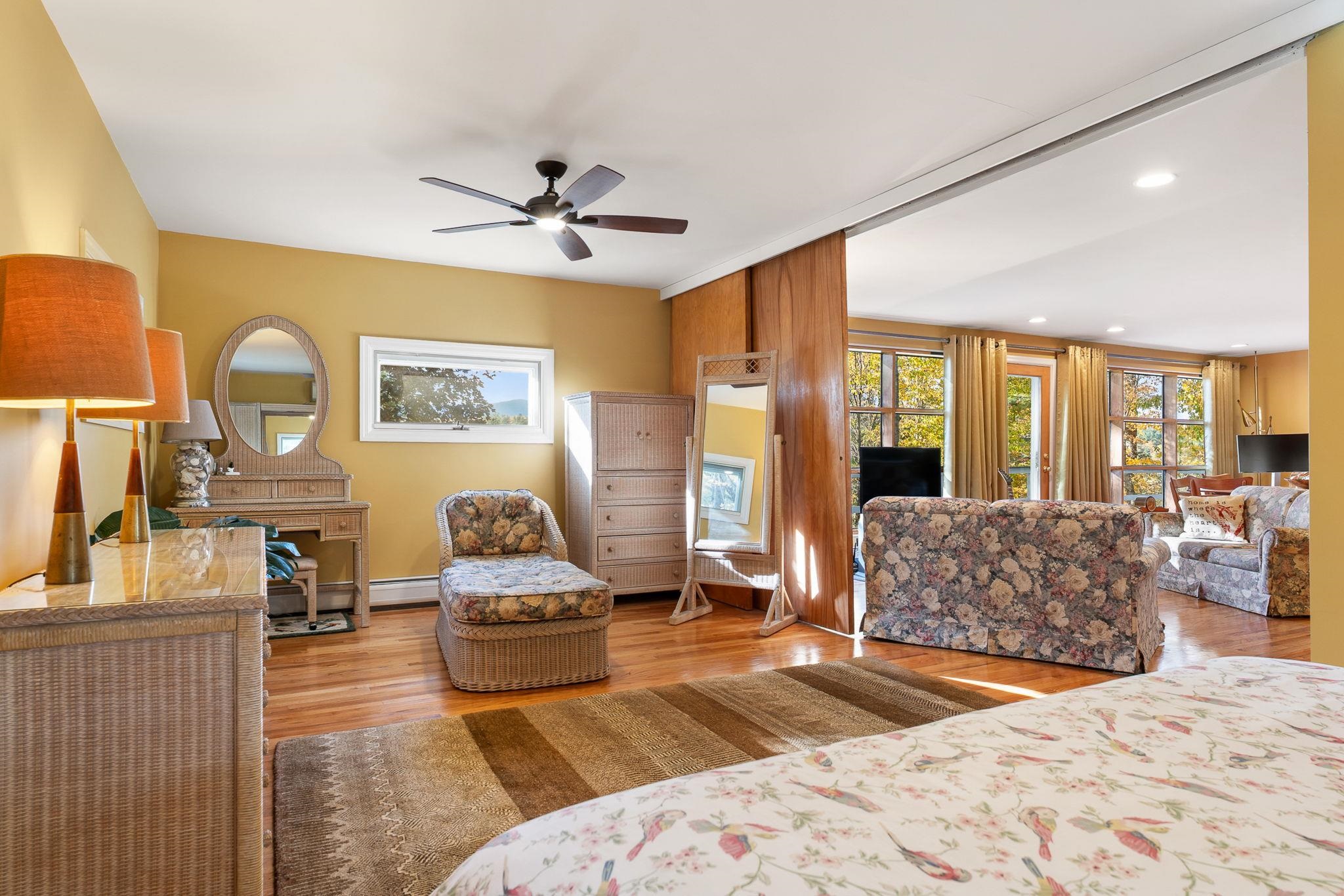 2082 Pucker Street Property Photo 51