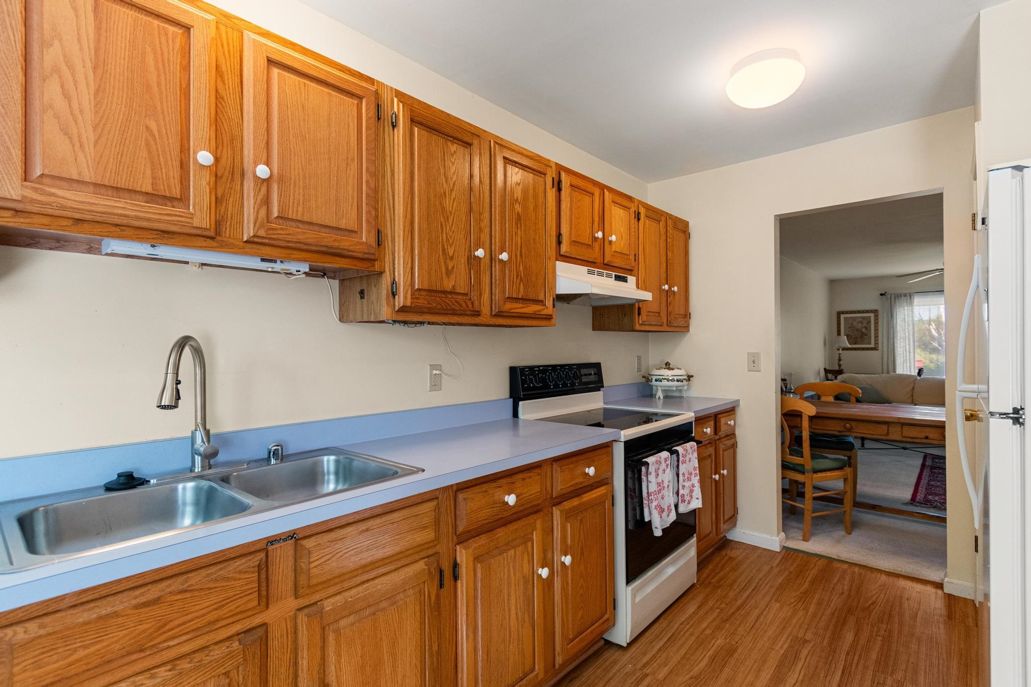 16 Clover Drive Property Photo 8