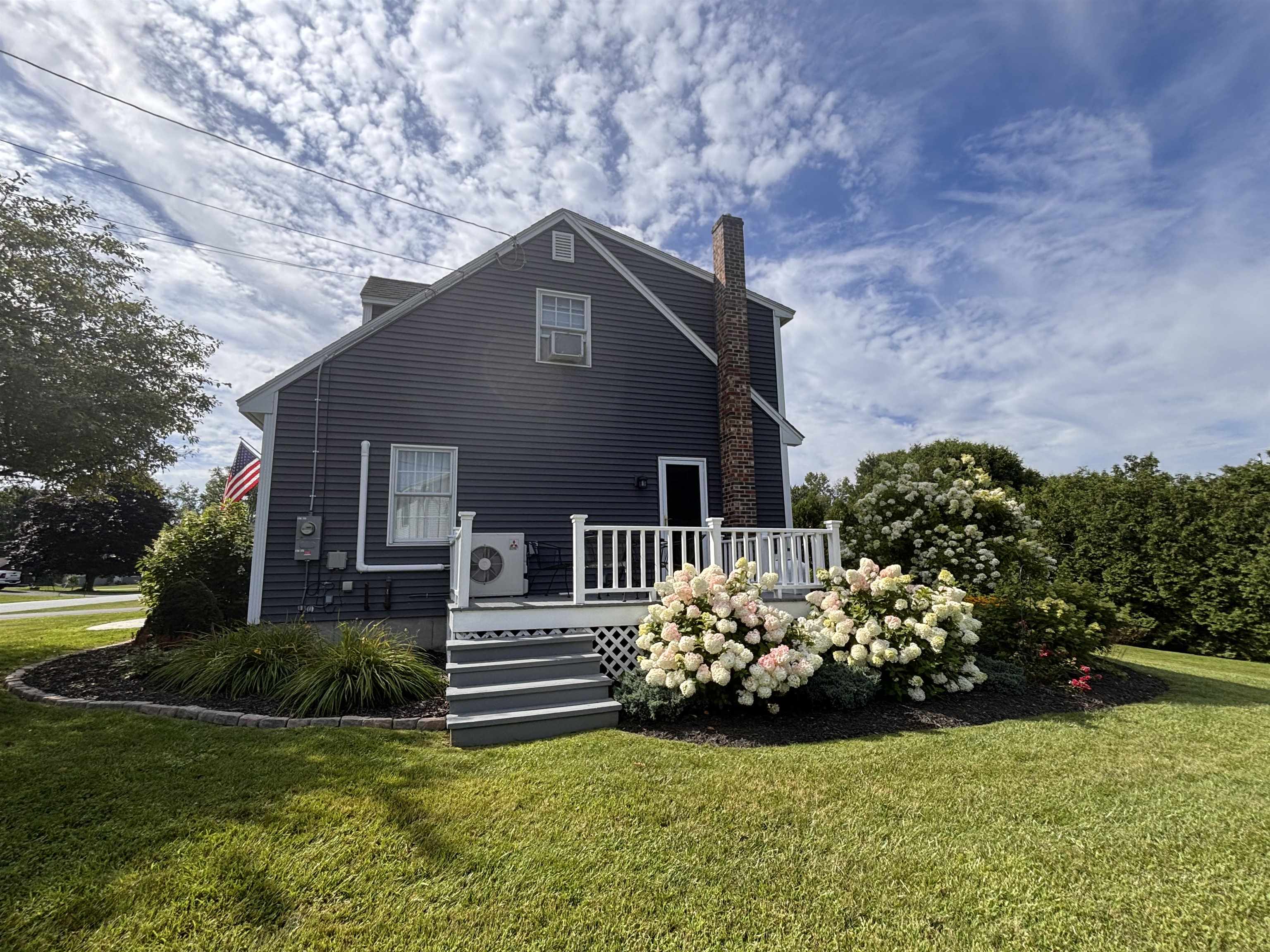 20 Edgewood Drive Property Photo 4