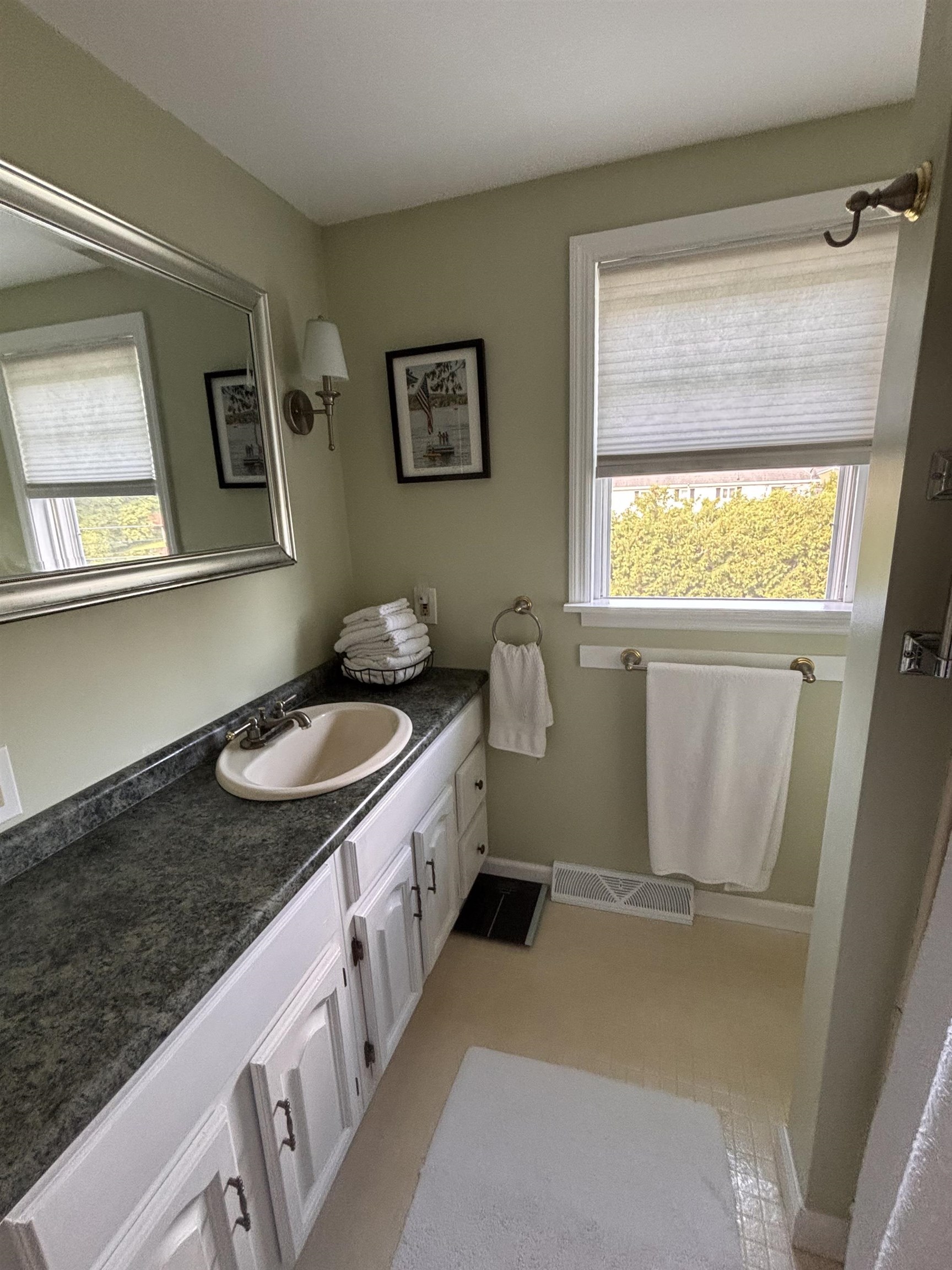 20 Edgewood Drive Property Photo 20