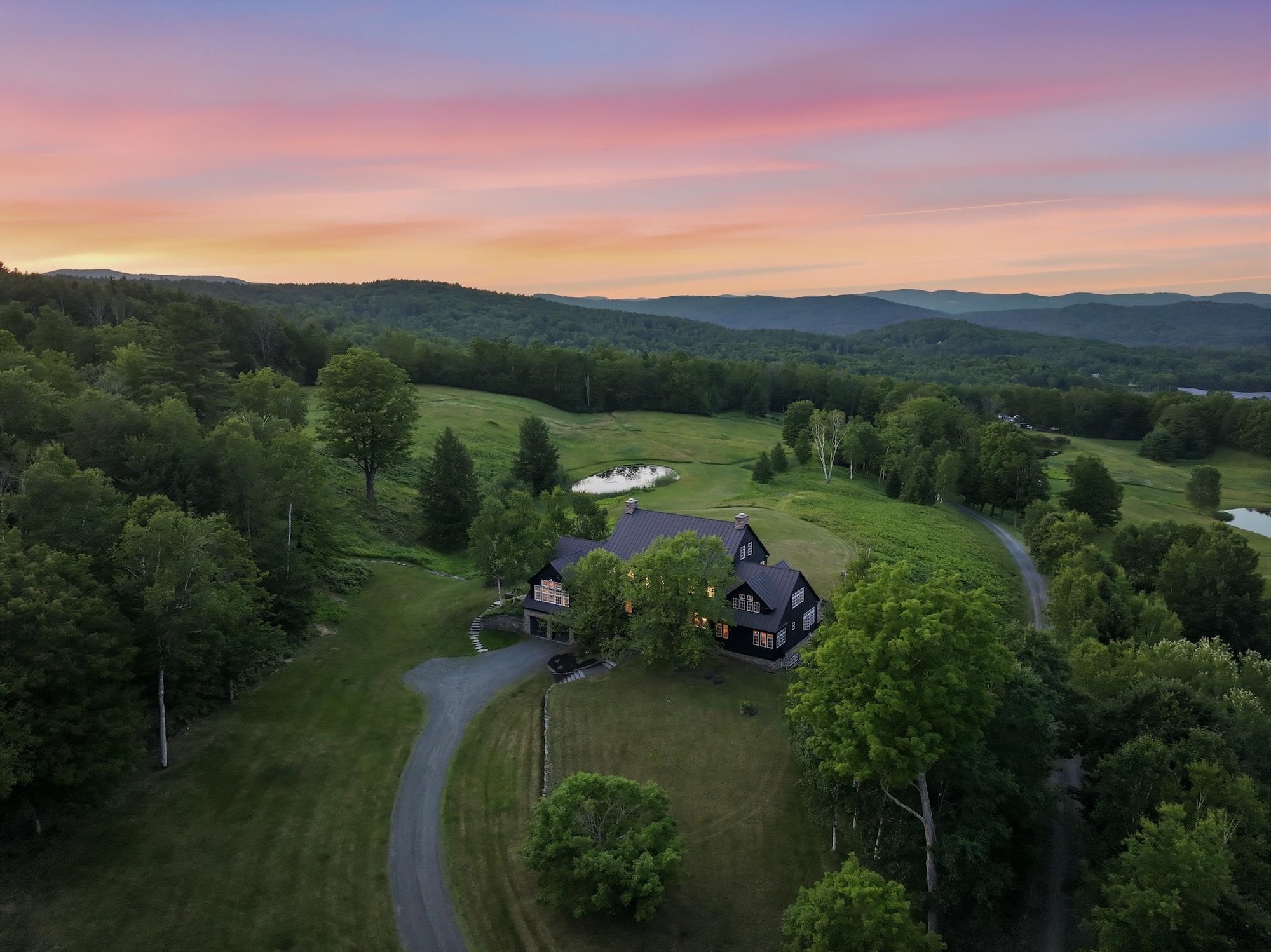 775 548 Sugar House Road Property Photo 3