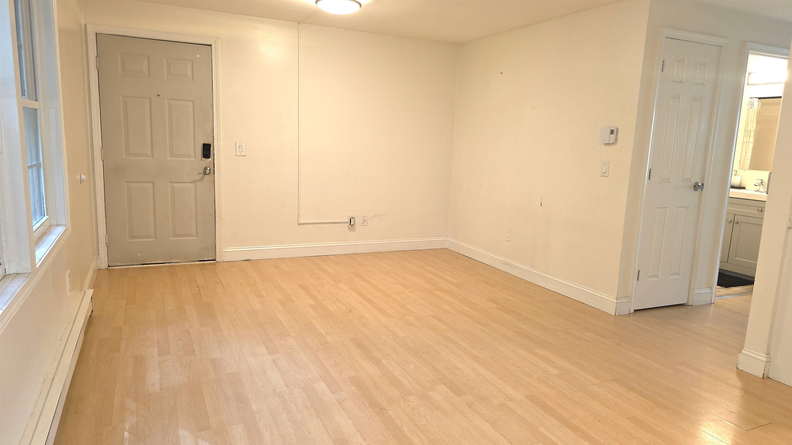 204 Mechanic Street Property Photo 4