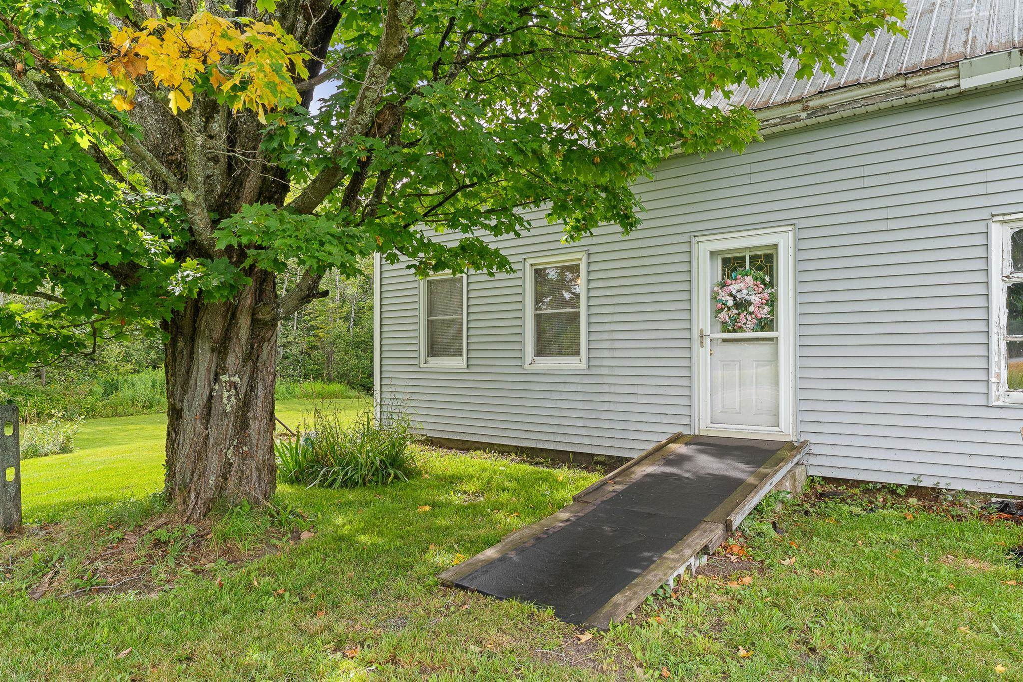 476 Us Route 2 Property Photo 8
