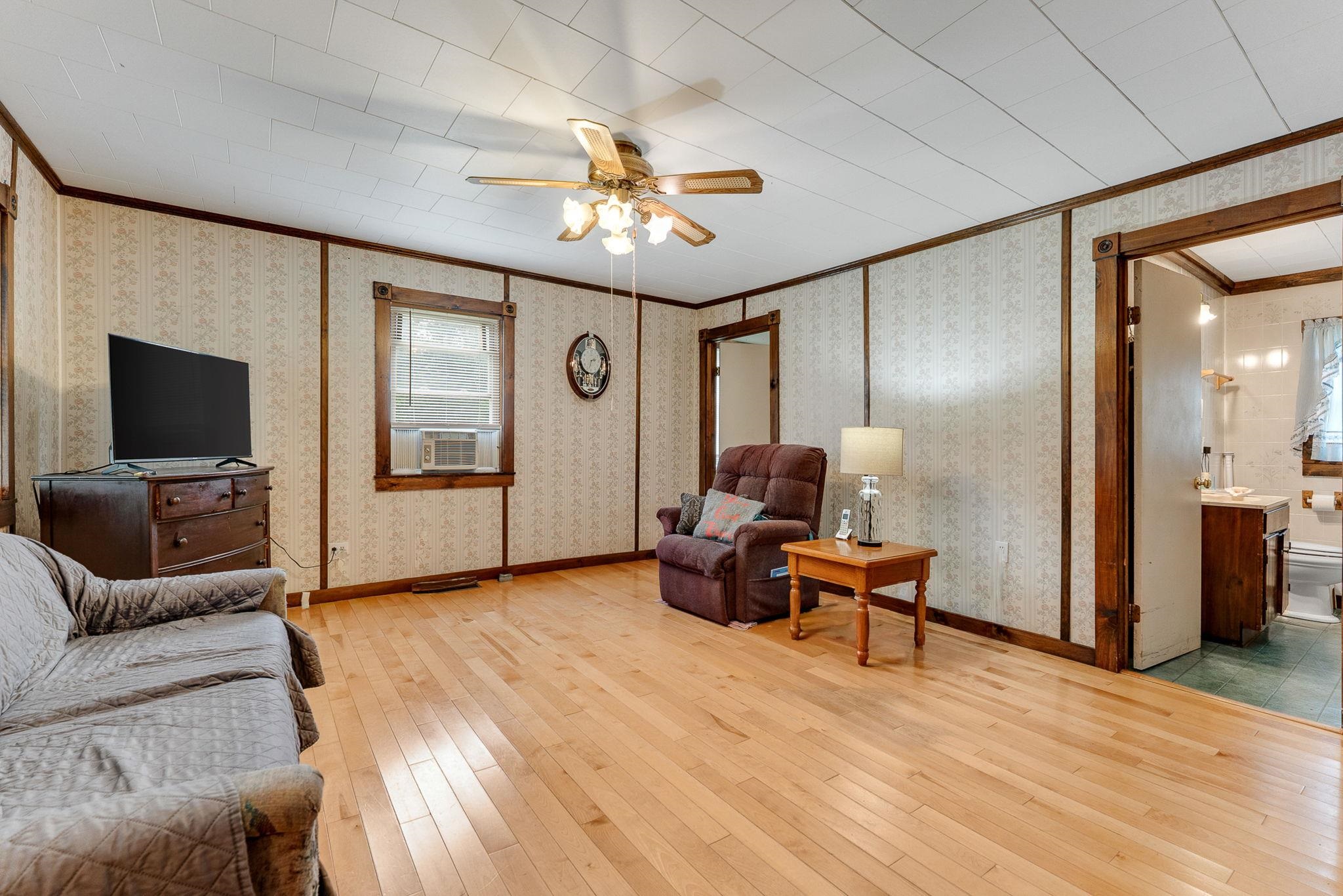 476 Us Route 2 Property Photo 12