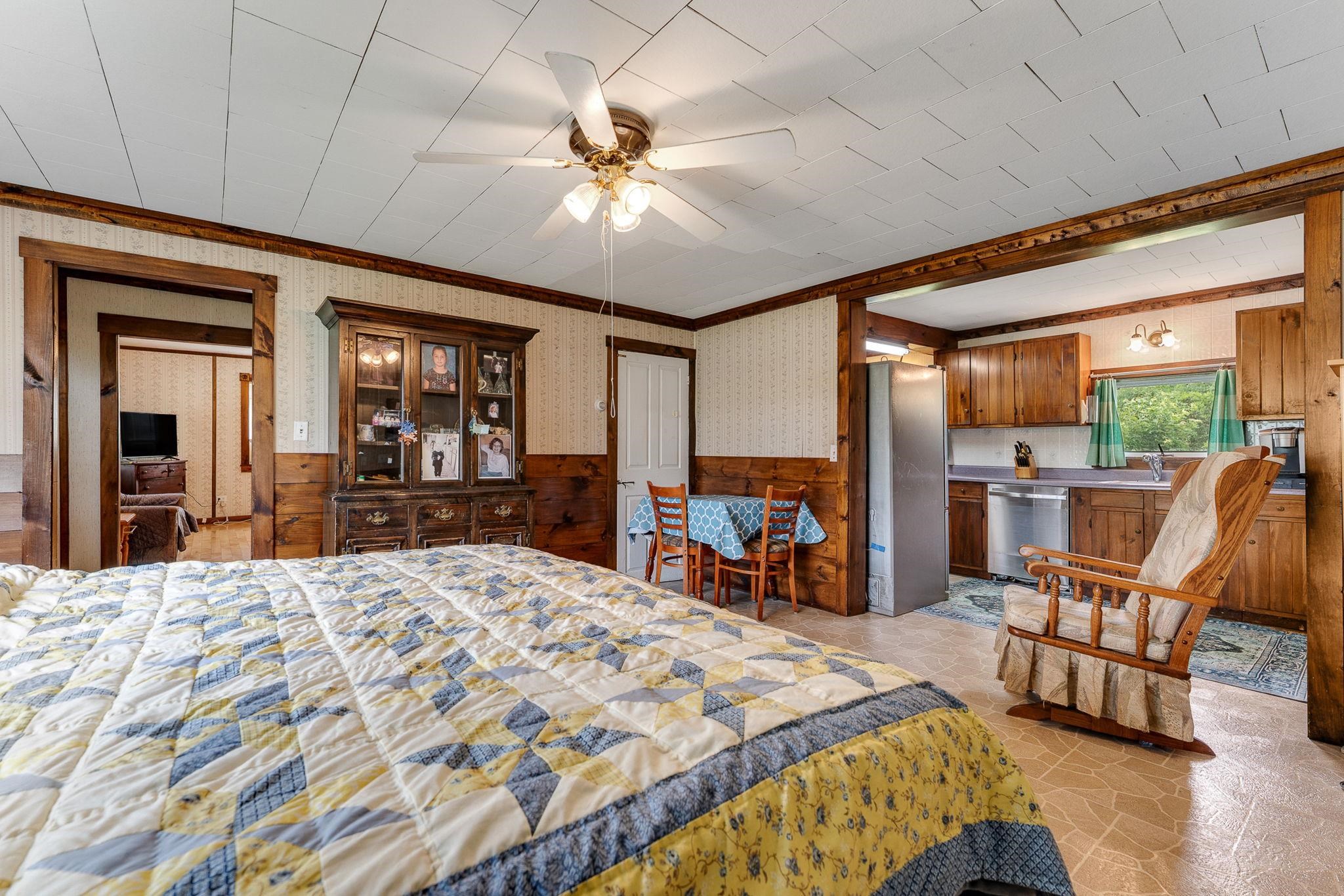 476 Us Route 2 Property Photo 19
