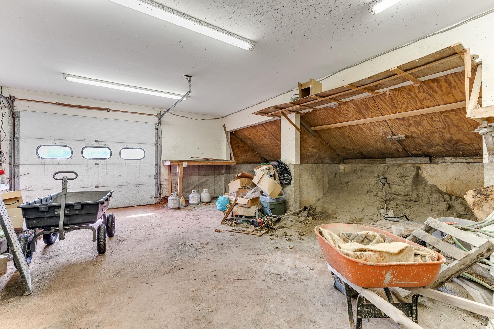 476 Us Route 2 Property Photo 49