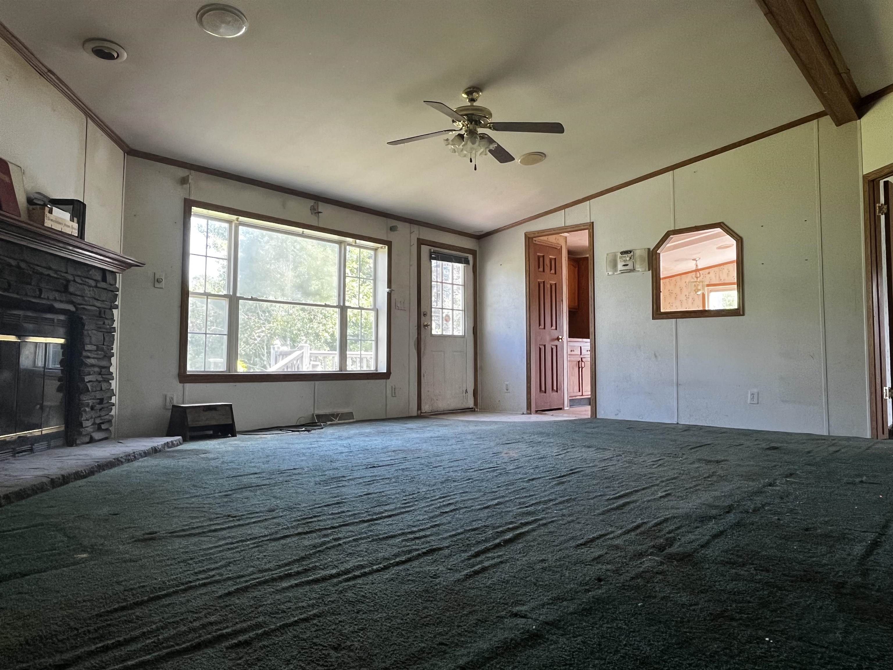 135 West Main Street Property Photo 16