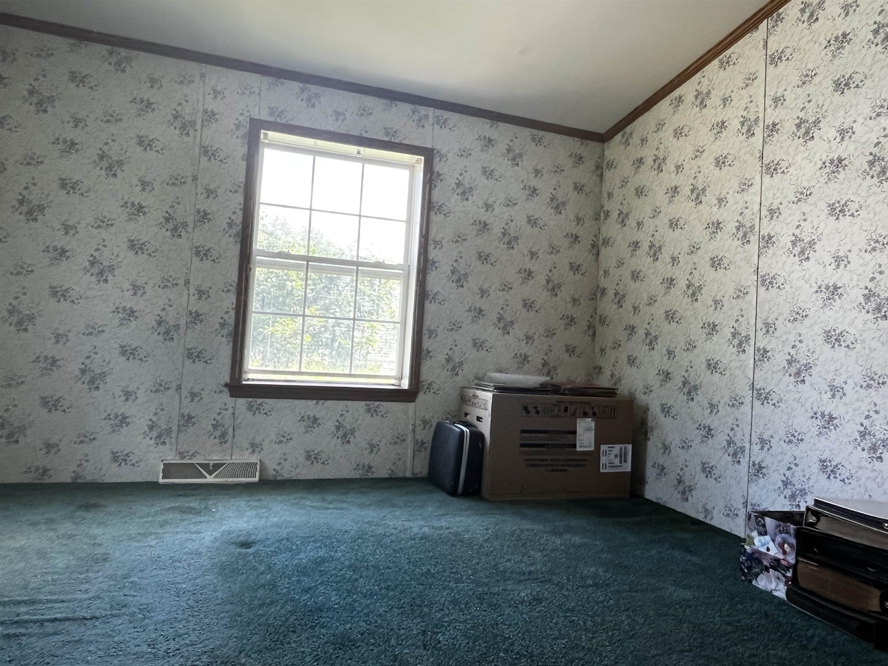 135 West Main Street Property Photo 39