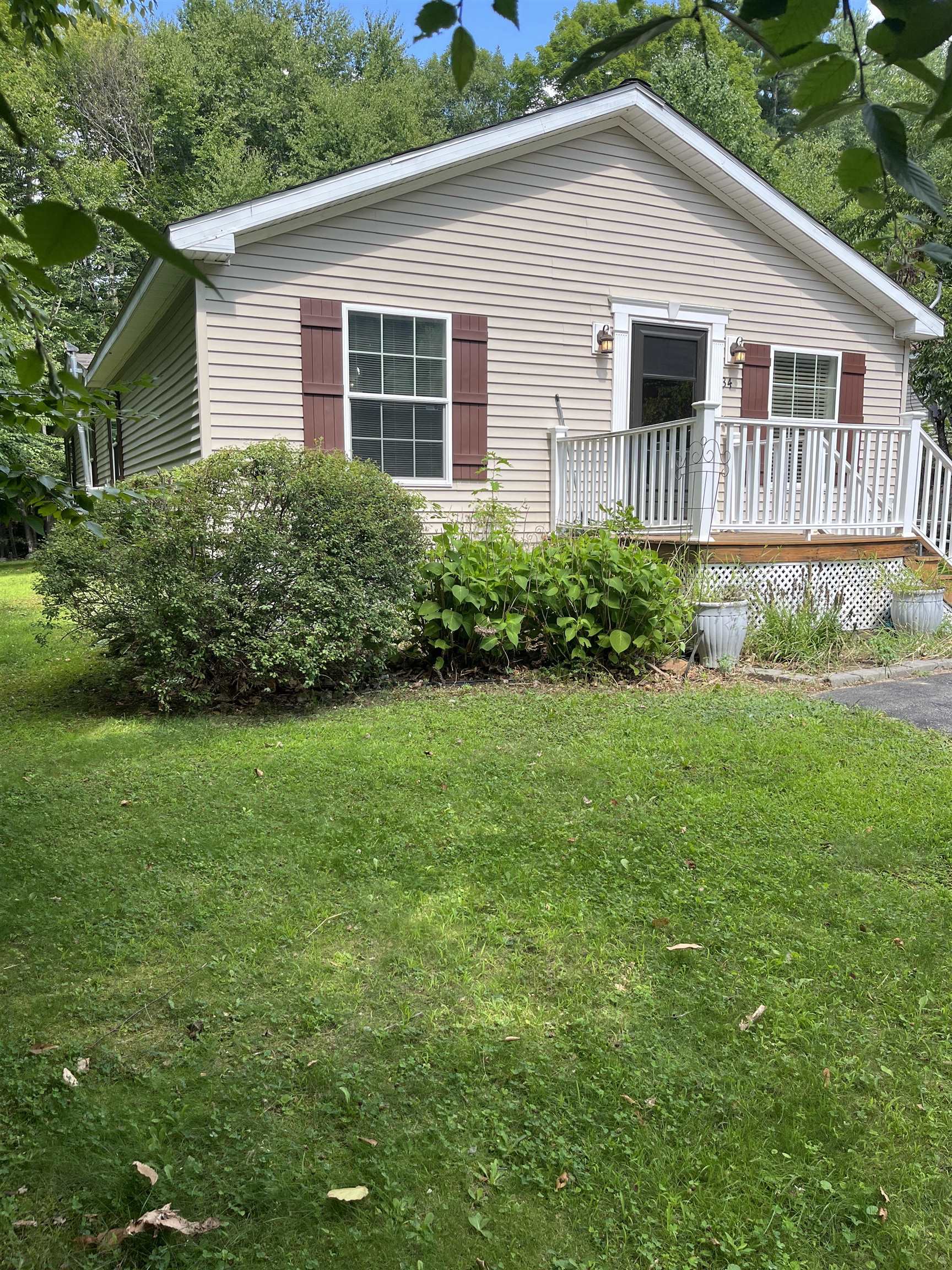 34 Ivy Lane Property Photo 1