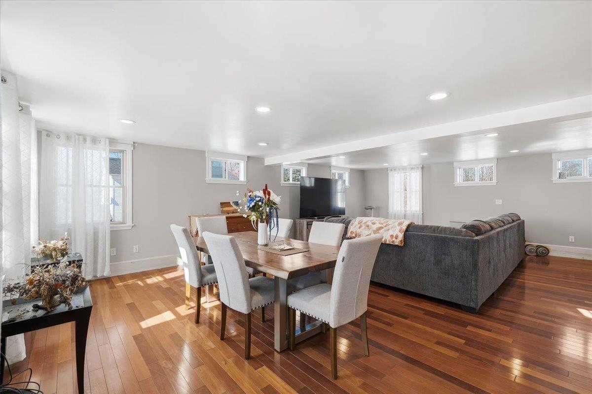236 Baker Street Property Photo 15