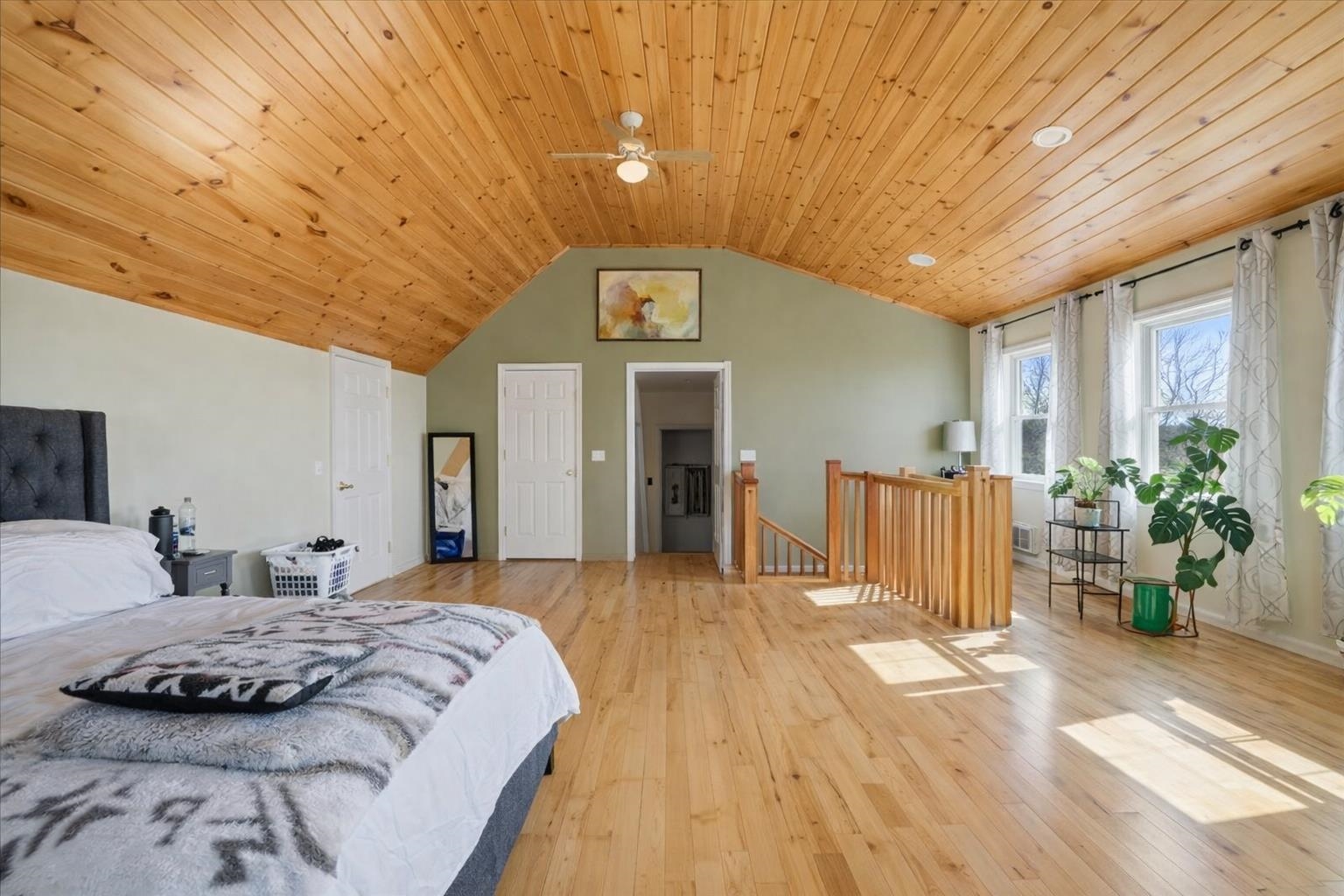 236 Baker Street Property Photo 20