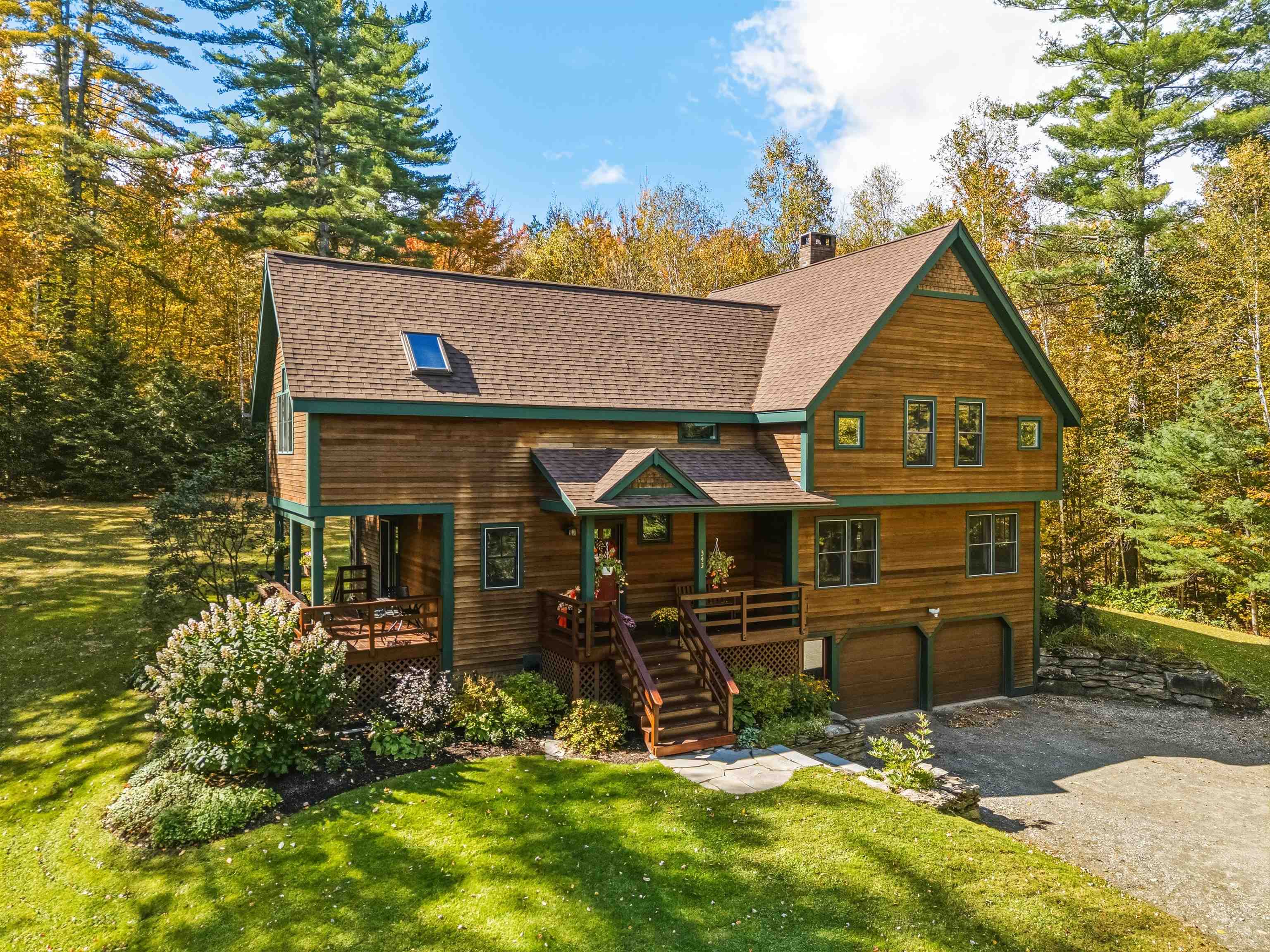 343 Black Bear Run Property Photo 2