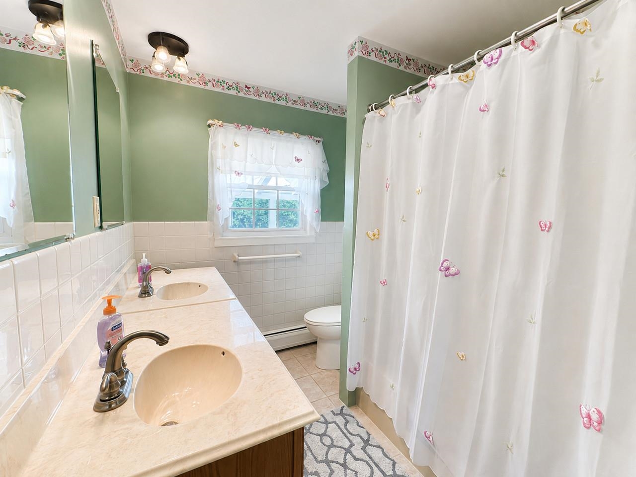 7 Forest Road Property Photo 17