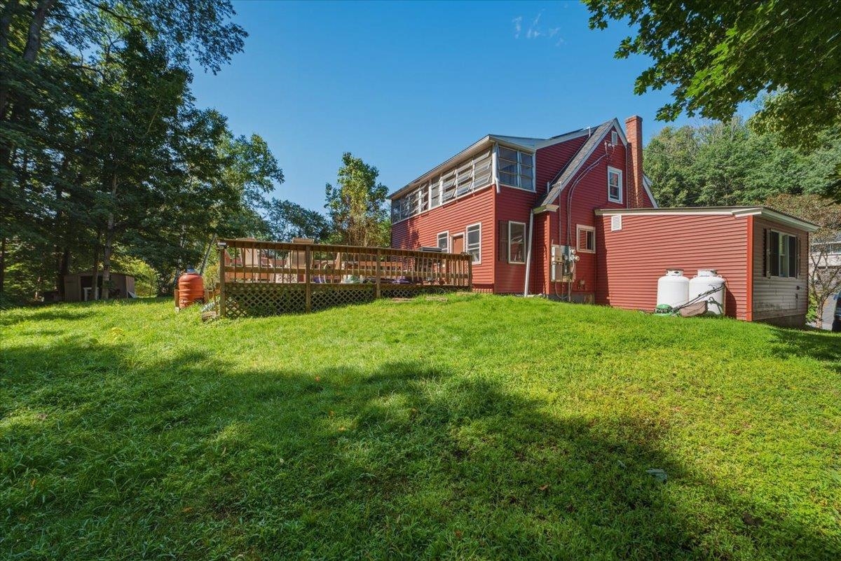 166 Fairview Street Property Photo 4