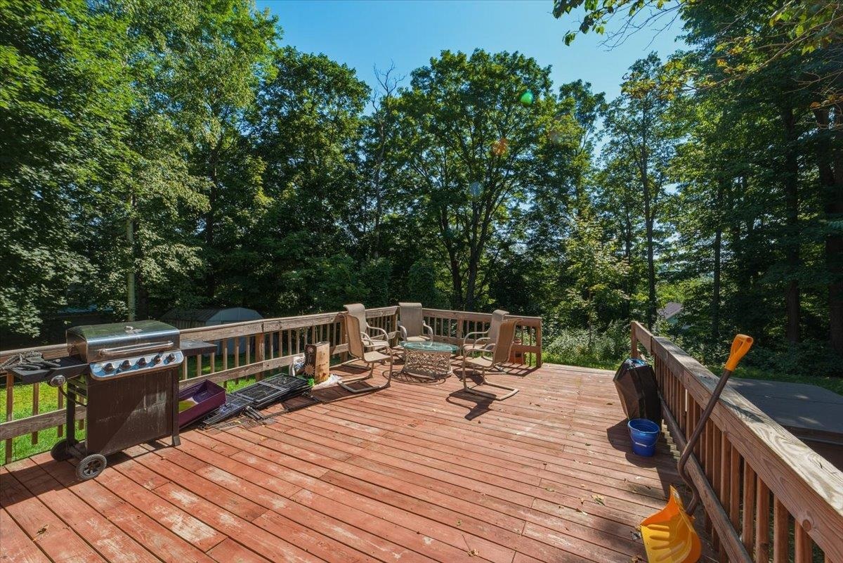 166 Fairview Street Property Photo 6