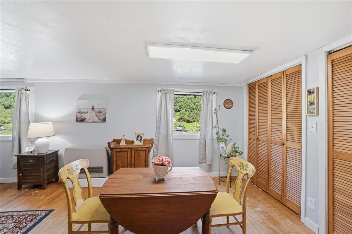 166 Fairview Street Property Photo 10