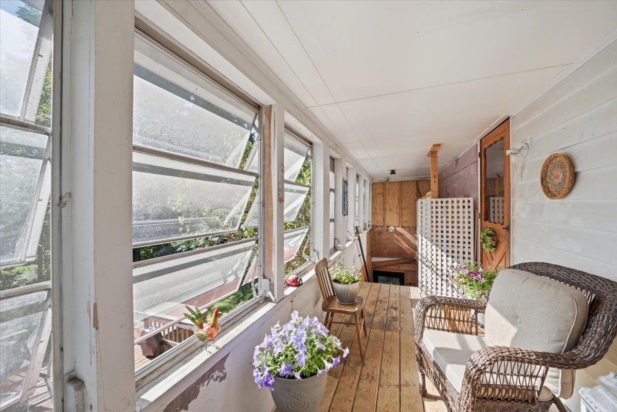 166 Fairview Street Property Photo 25