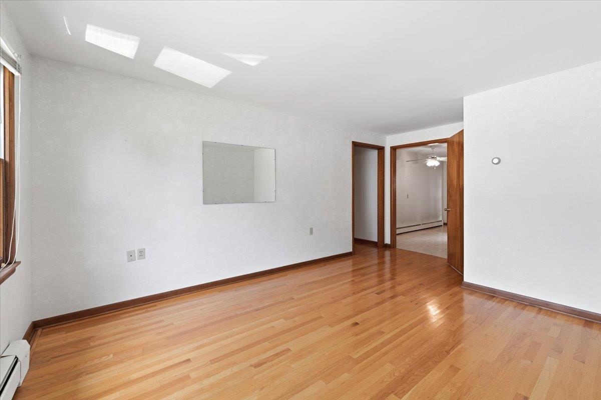 7-9 Oak Street Property Photo 25