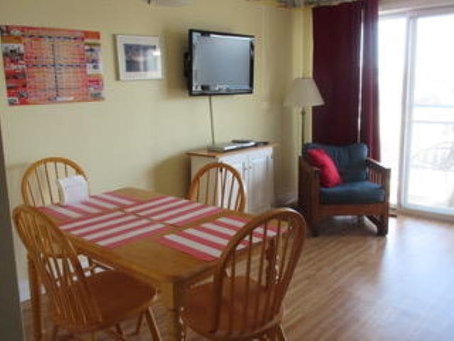 933 Ocean Boulevard Property Photo 3