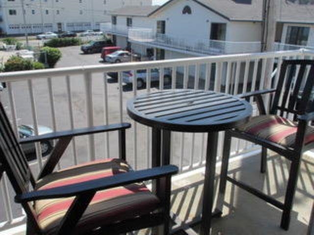 933 Ocean Boulevard Property Photo 5