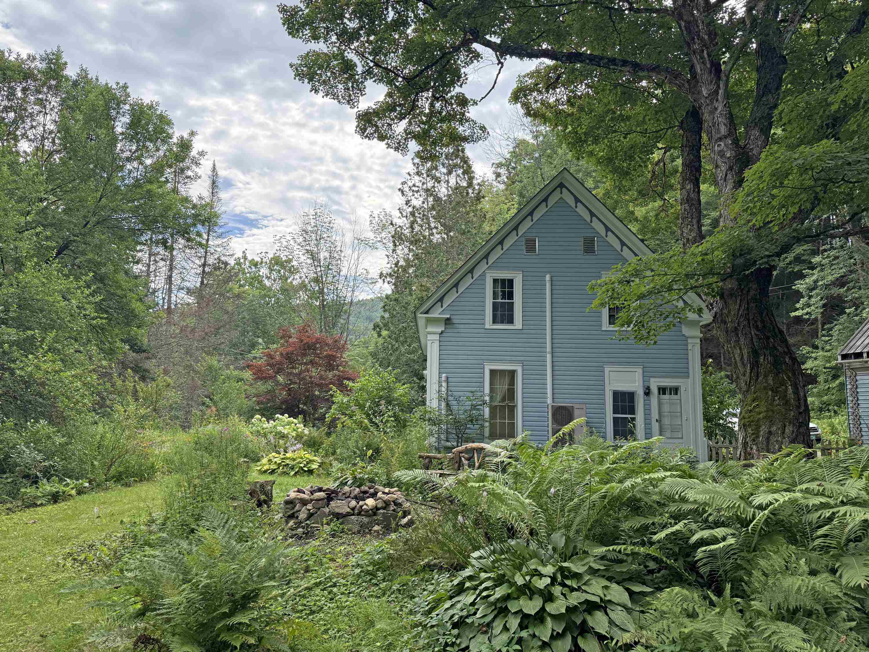 313 Dover Road Property Photo 3