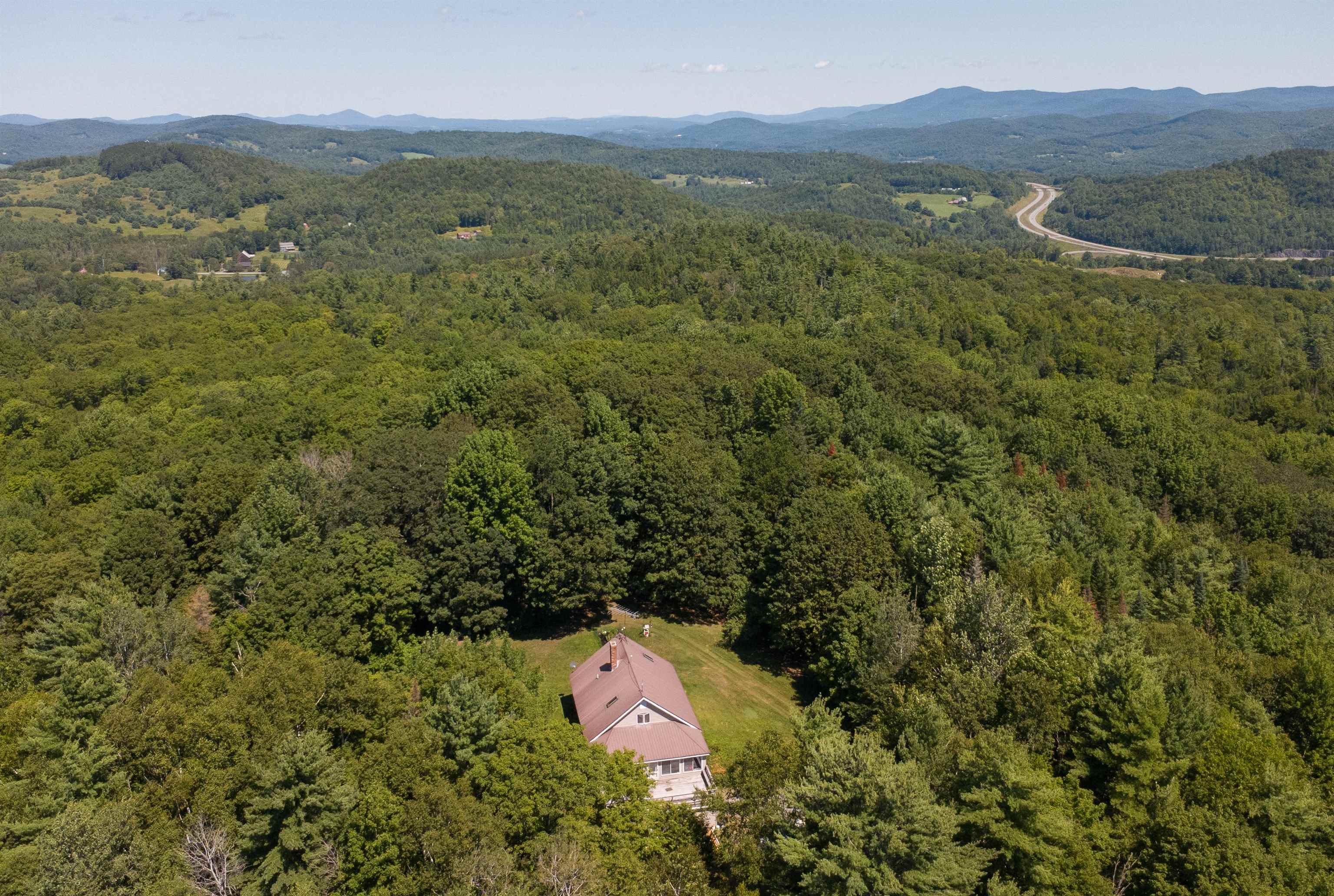 207 Crow Hill Road Property Photo 3