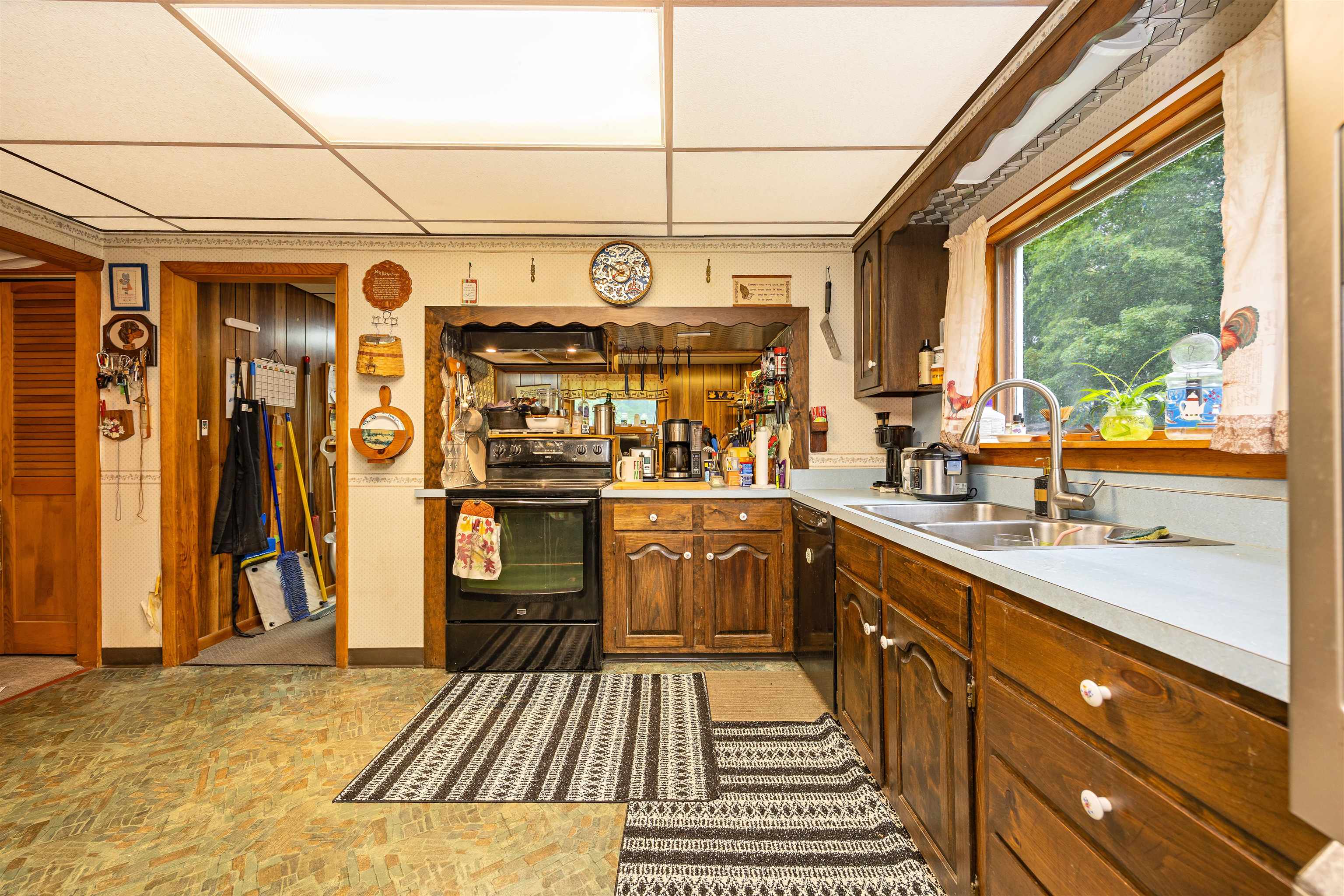 207 Crow Hill Road Property Photo 8