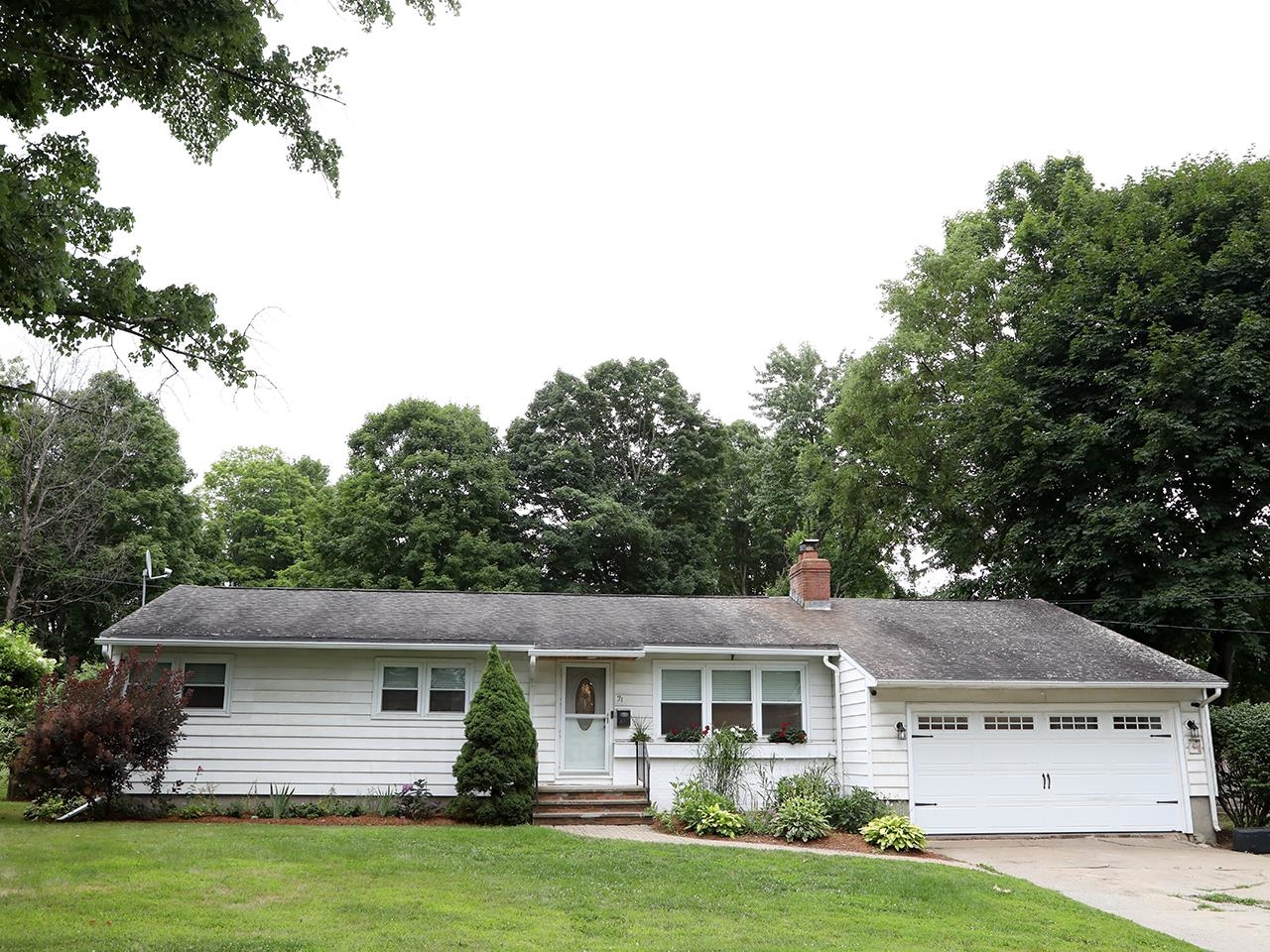 21 Drury Drive Property Photo 1