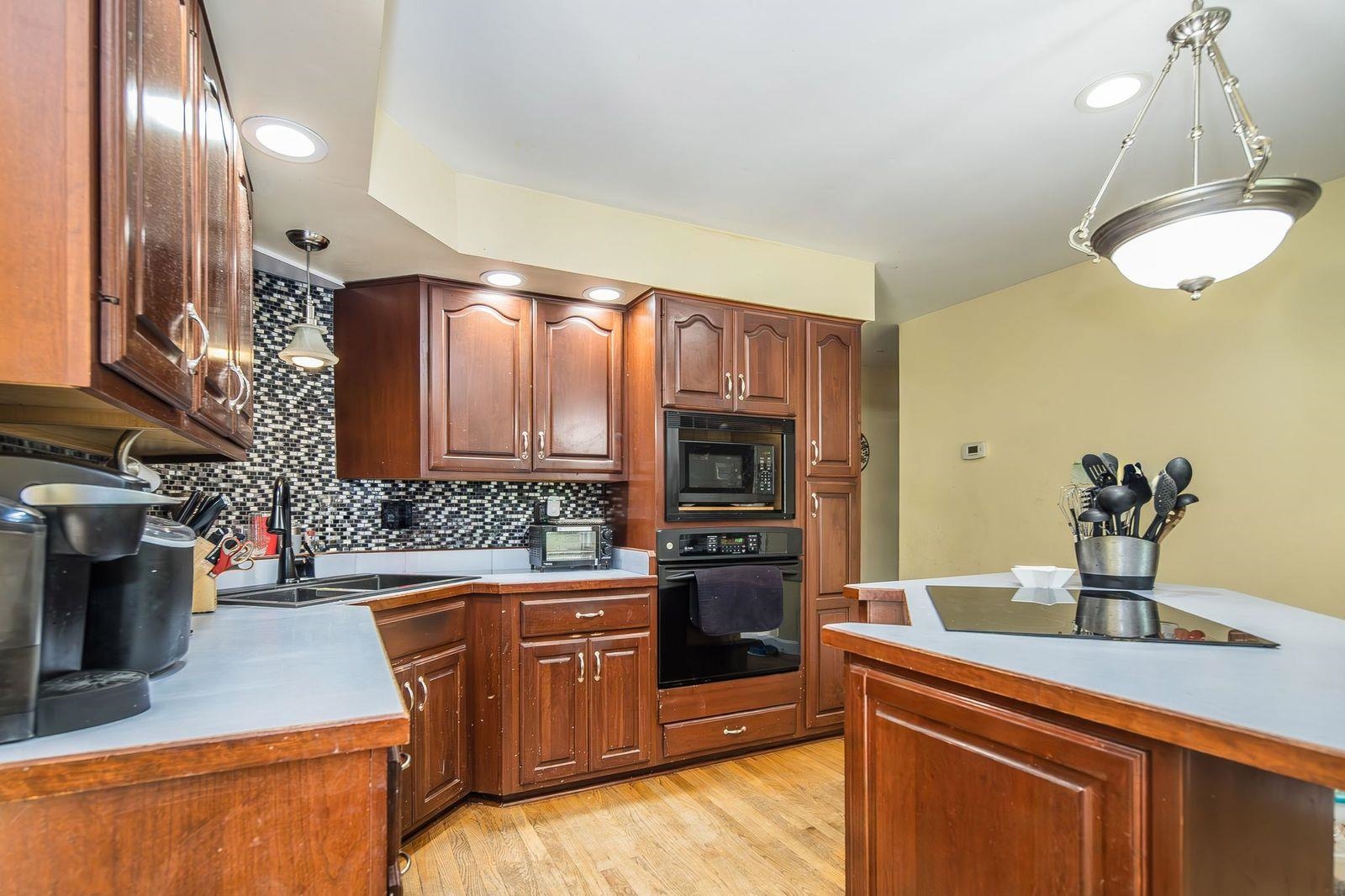 78 Skyline Drive Property Photo 9