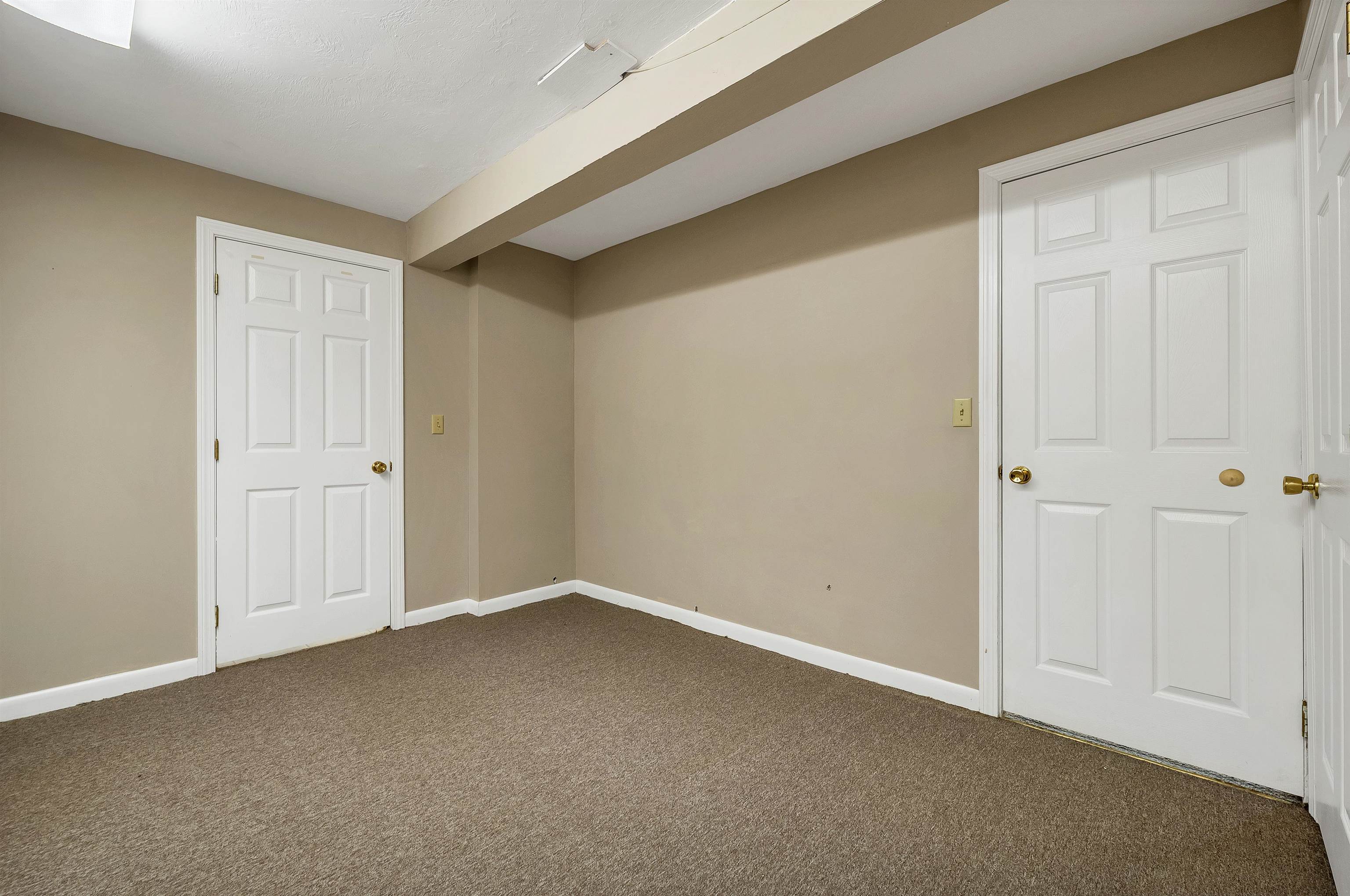 19 Mistwood Lane Property Photo 32